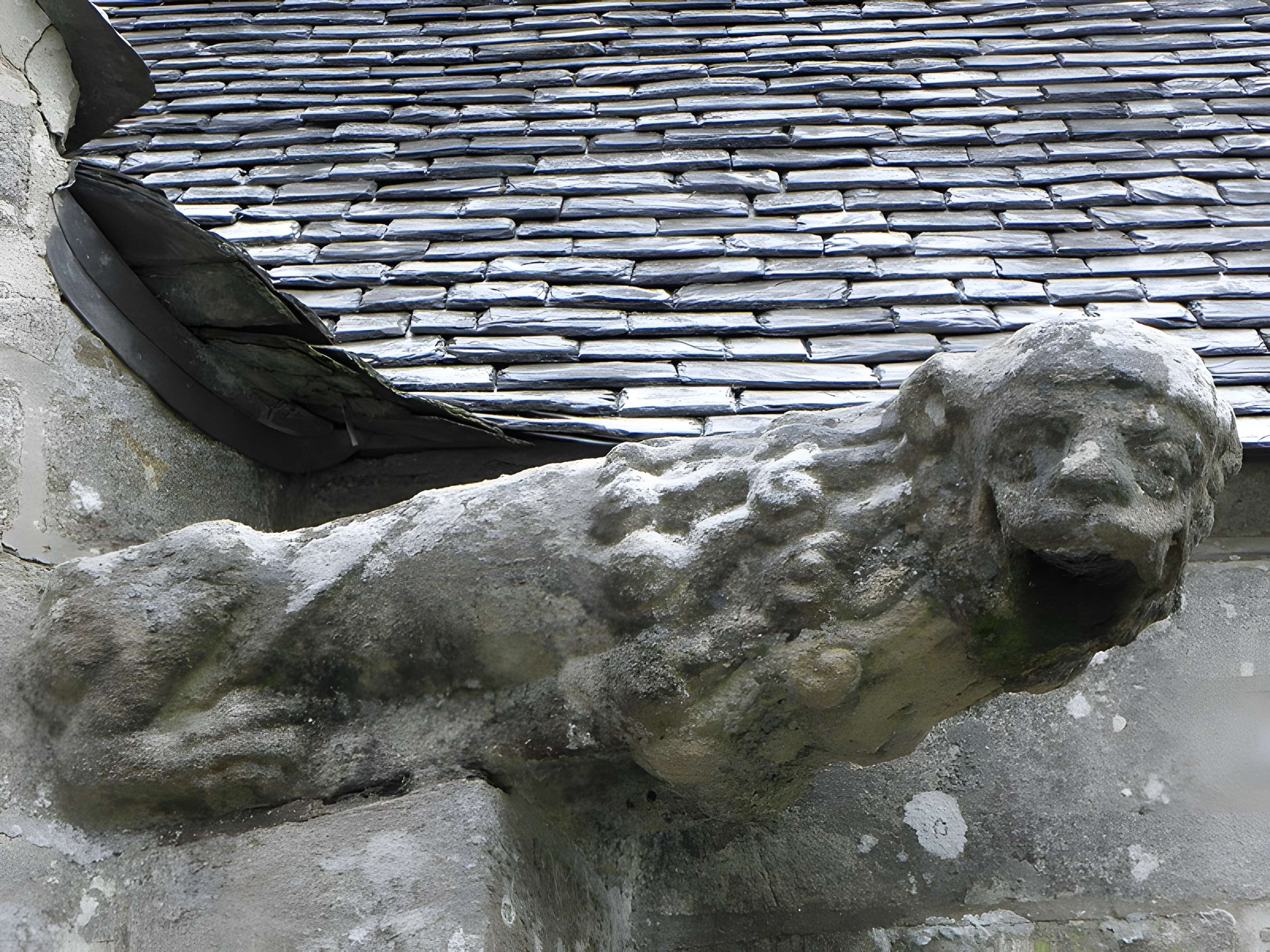 Église Saint-Envel de Loc-Envel