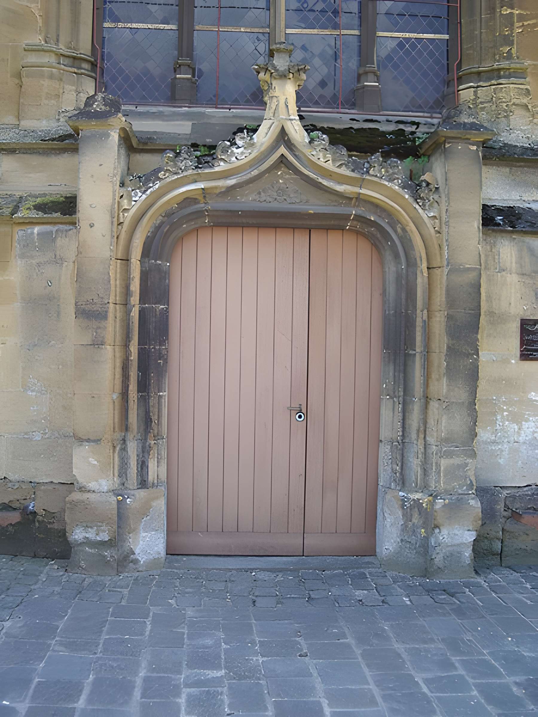 Église Sainte-Onésime de Donchery