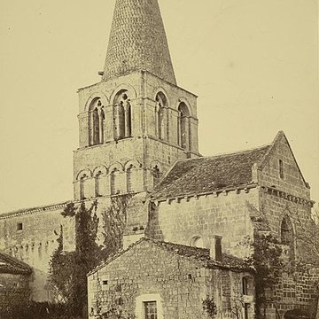 Église Saint-Estèphe à Roullet-Saint-Estèphe