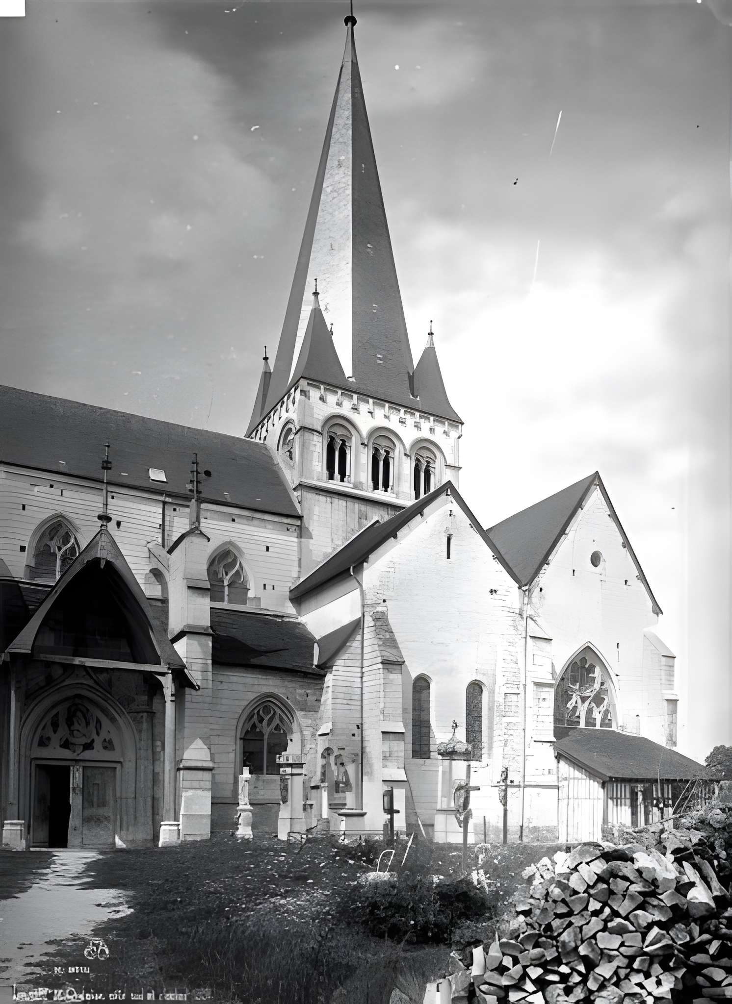 Église Sainte-Tanche de Lhuître