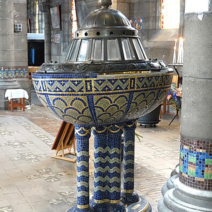 Photo de Église Sainte-Thérèse-de-lEnfant-Jésus de Wattrelos