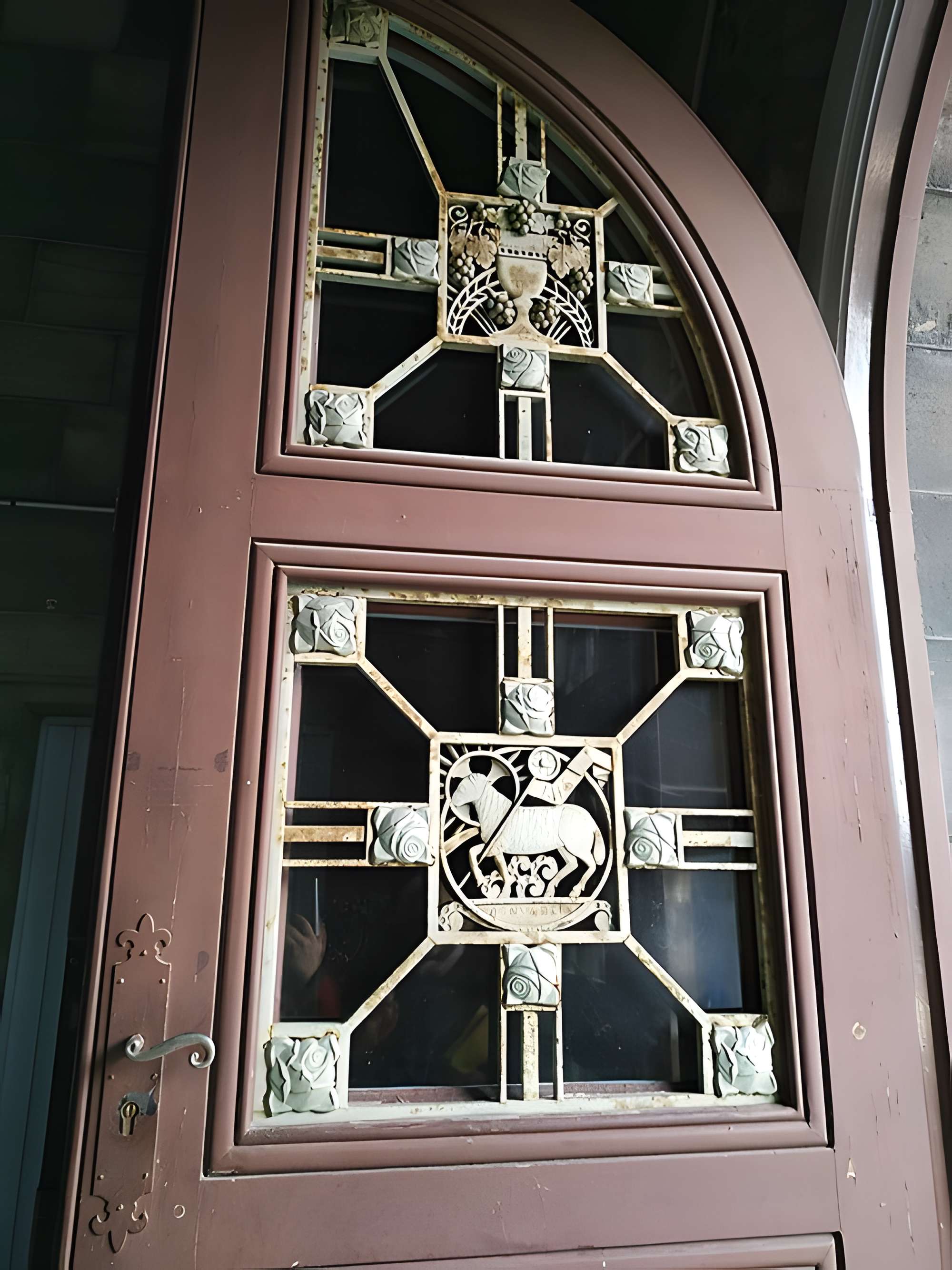 Église Sainte-Thérèse-de-l'Enfant-Jésus de Wattrelos