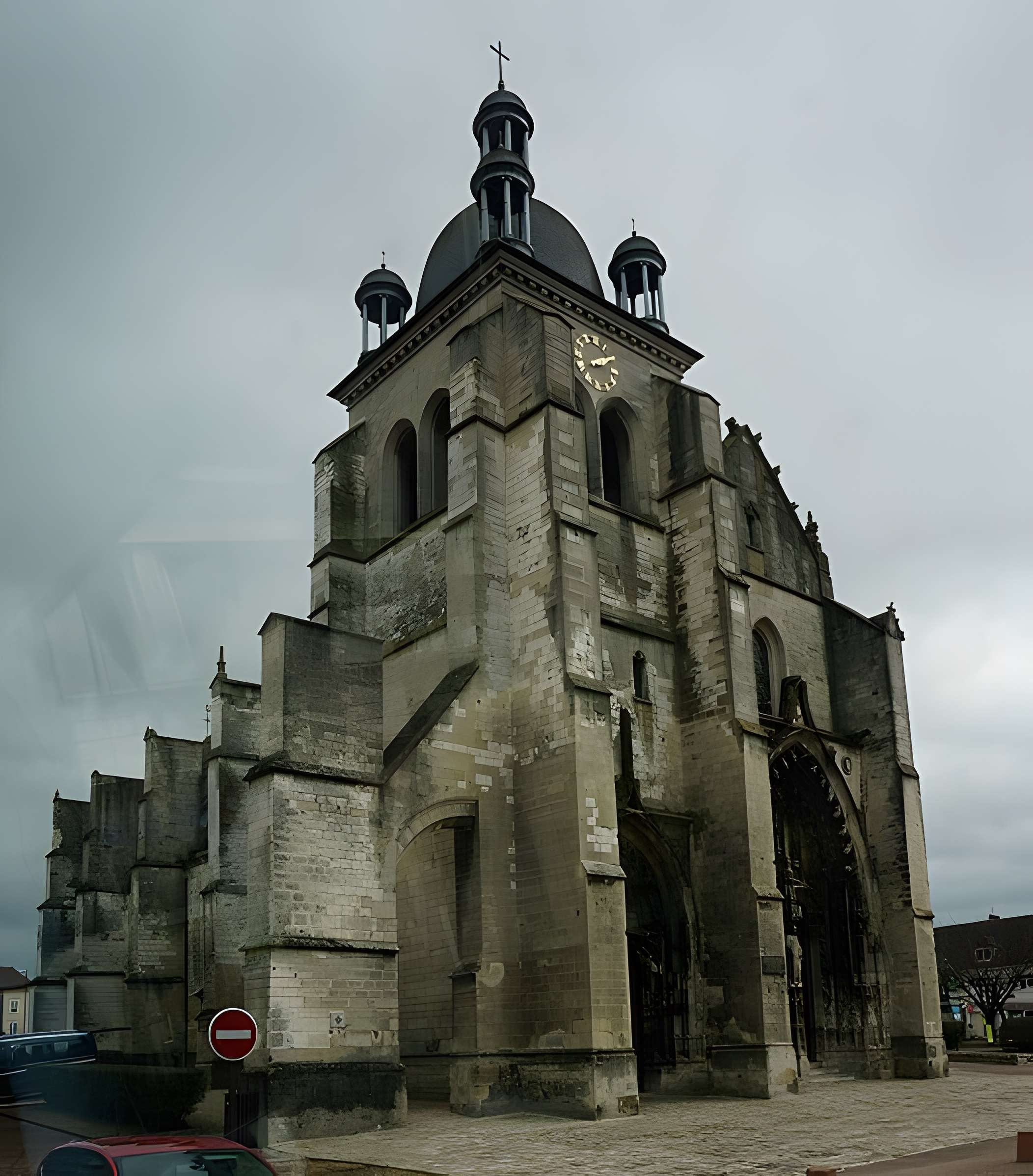 Église Saint-Étienne d'Arcis-sur-Aube