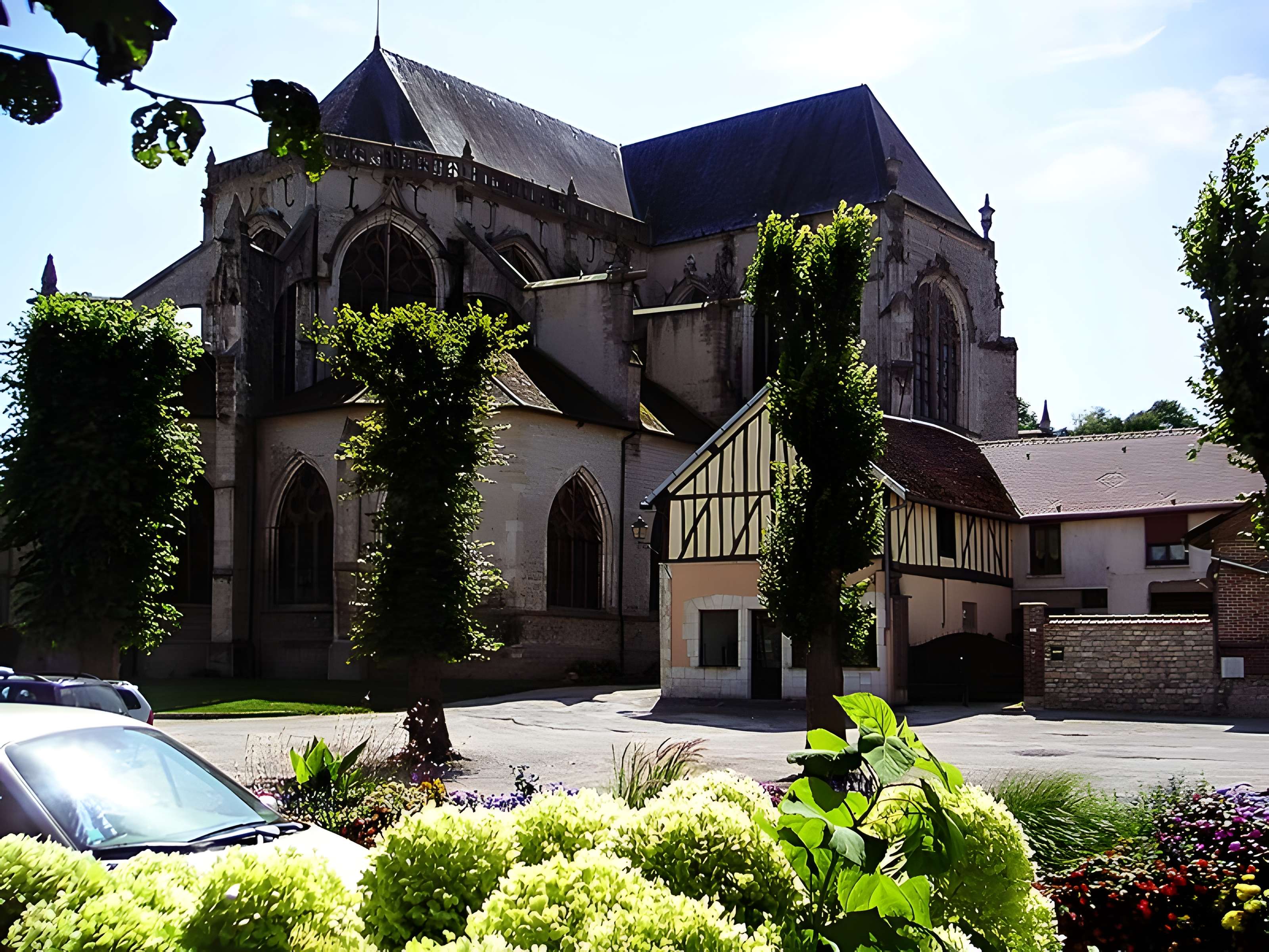 Église Saint-Étienne de Bar-sur-Seine 