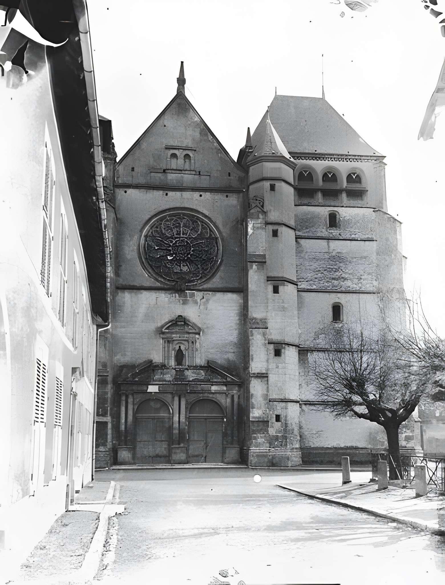 Église Saint-Étienne de Bar-sur-Seine