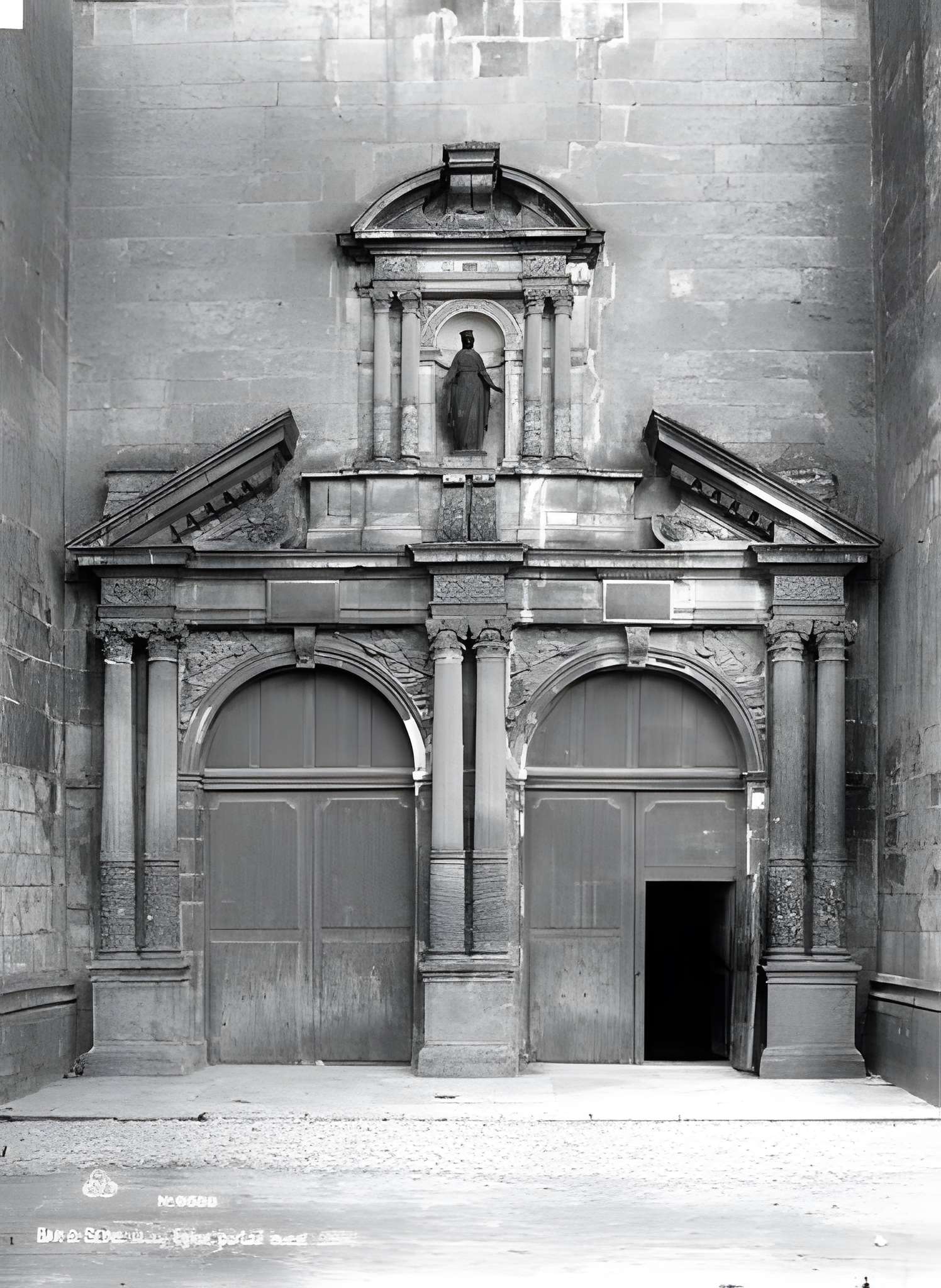 Église Saint-Étienne de Bar-sur-Seine