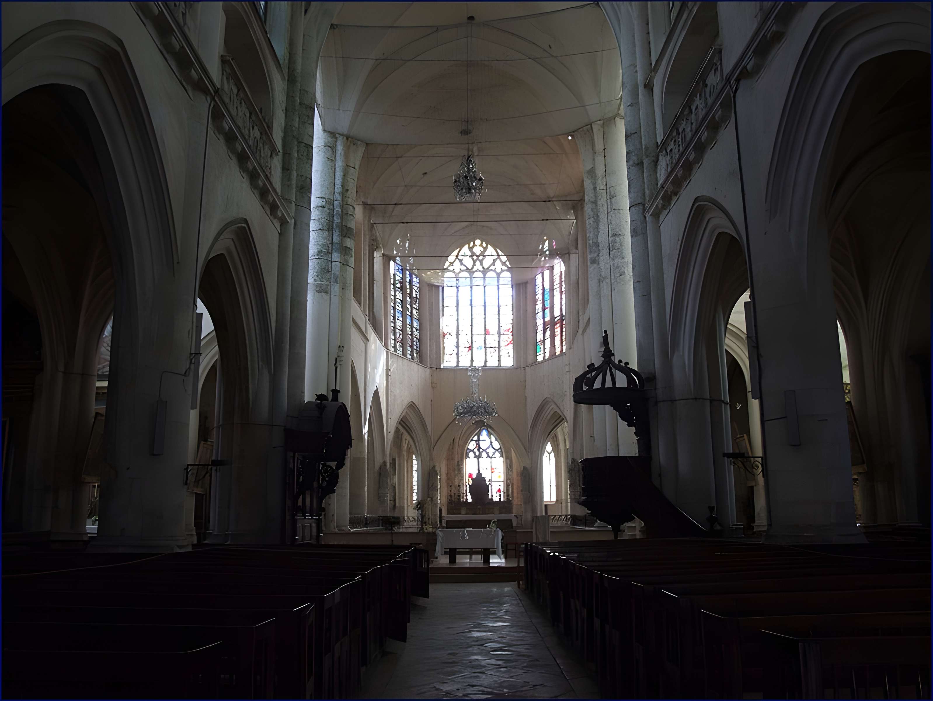 Église Saint-Étienne de Bar-sur-Seine