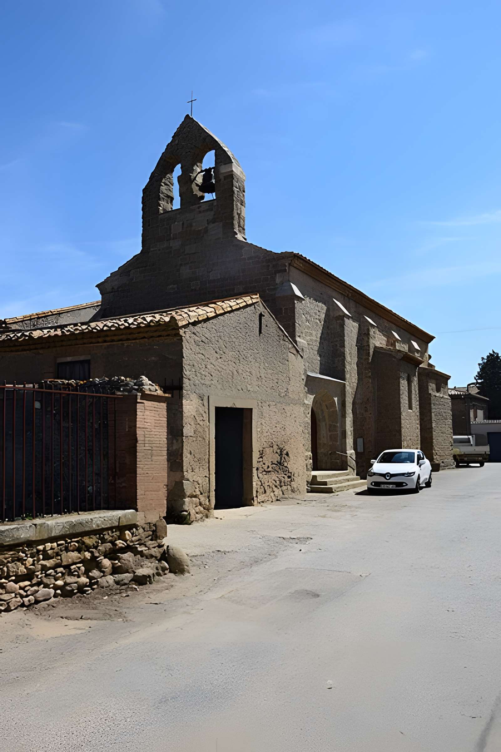 Église Saint-Étienne de Blomac
