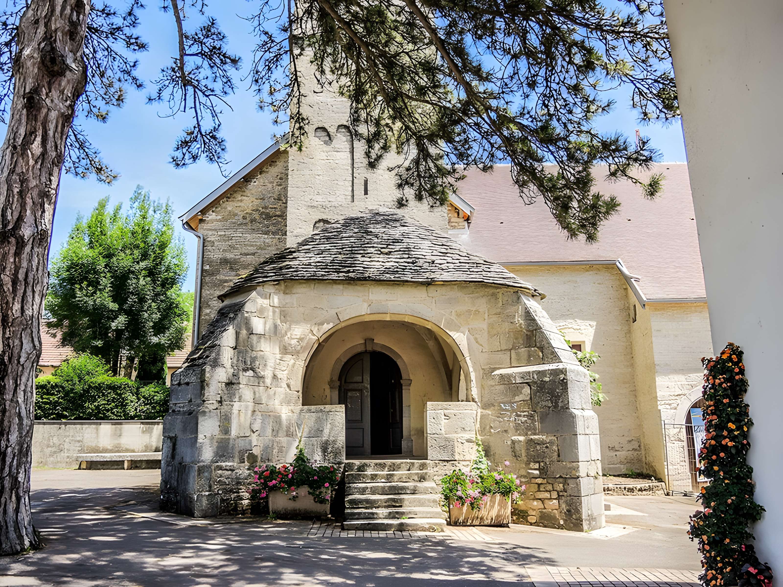 Église Saint-Étienne de Boussières