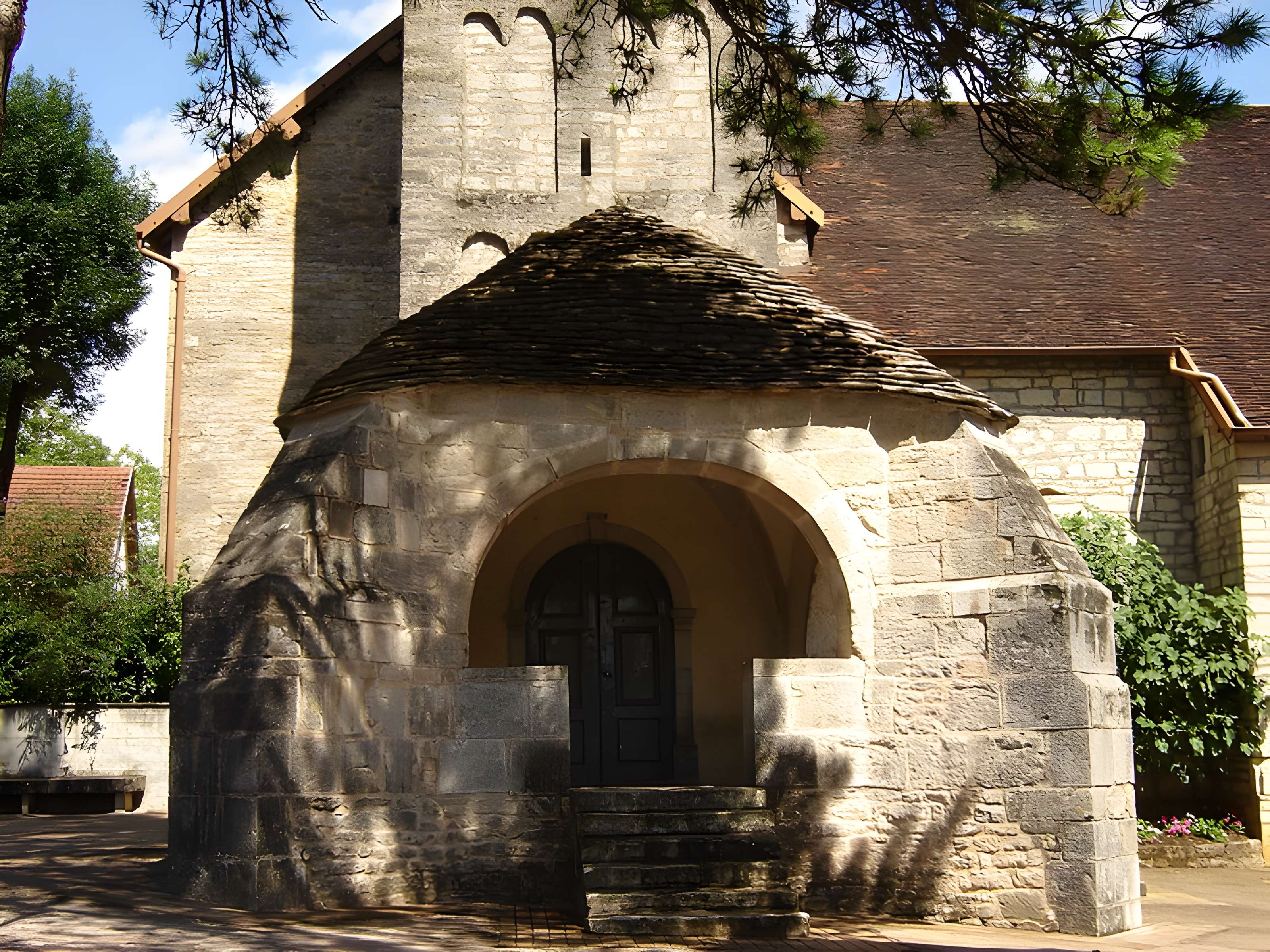 Église Saint-Étienne de Boussières