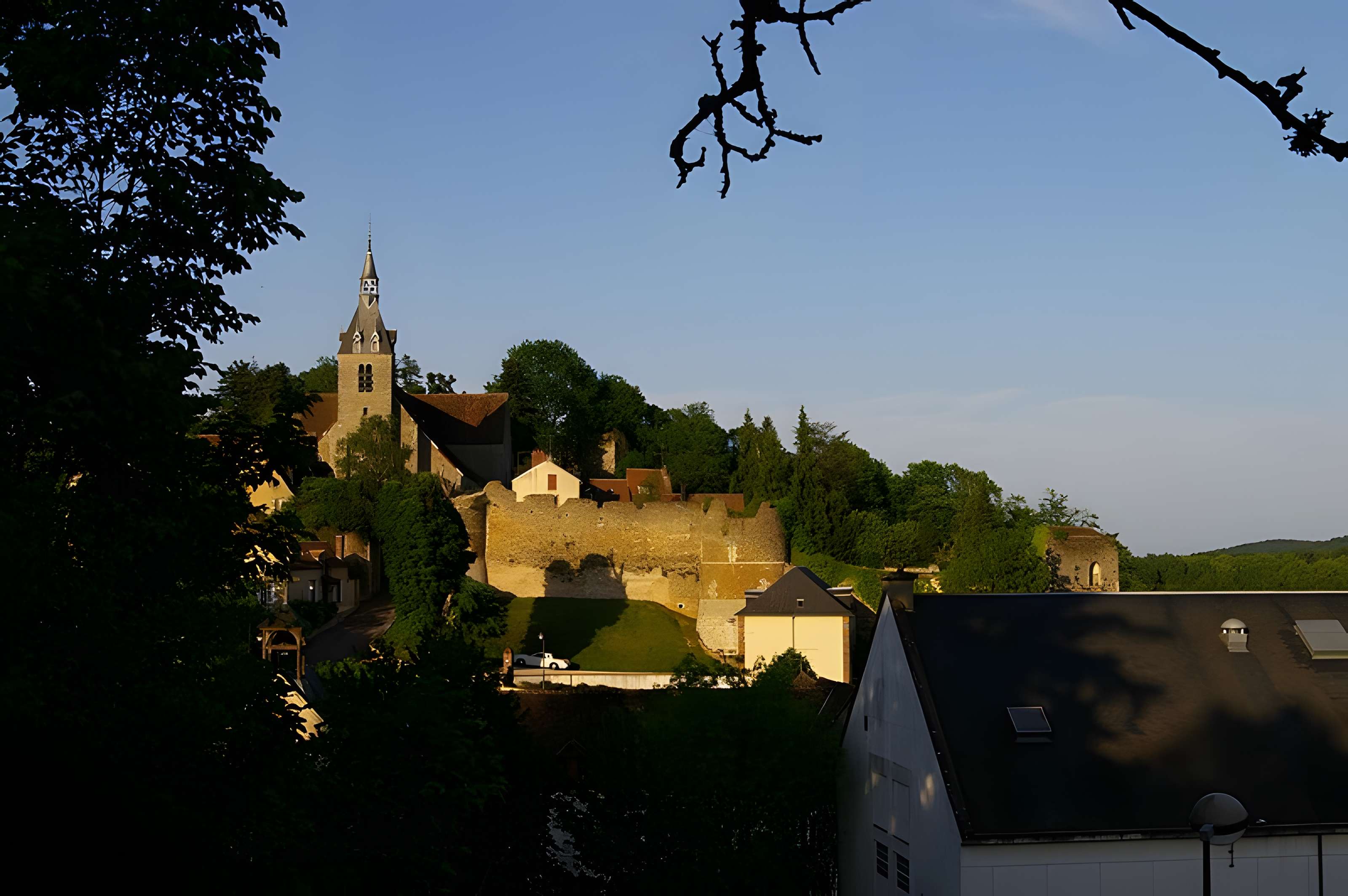 Église Saint-Étienne de Château-Renard