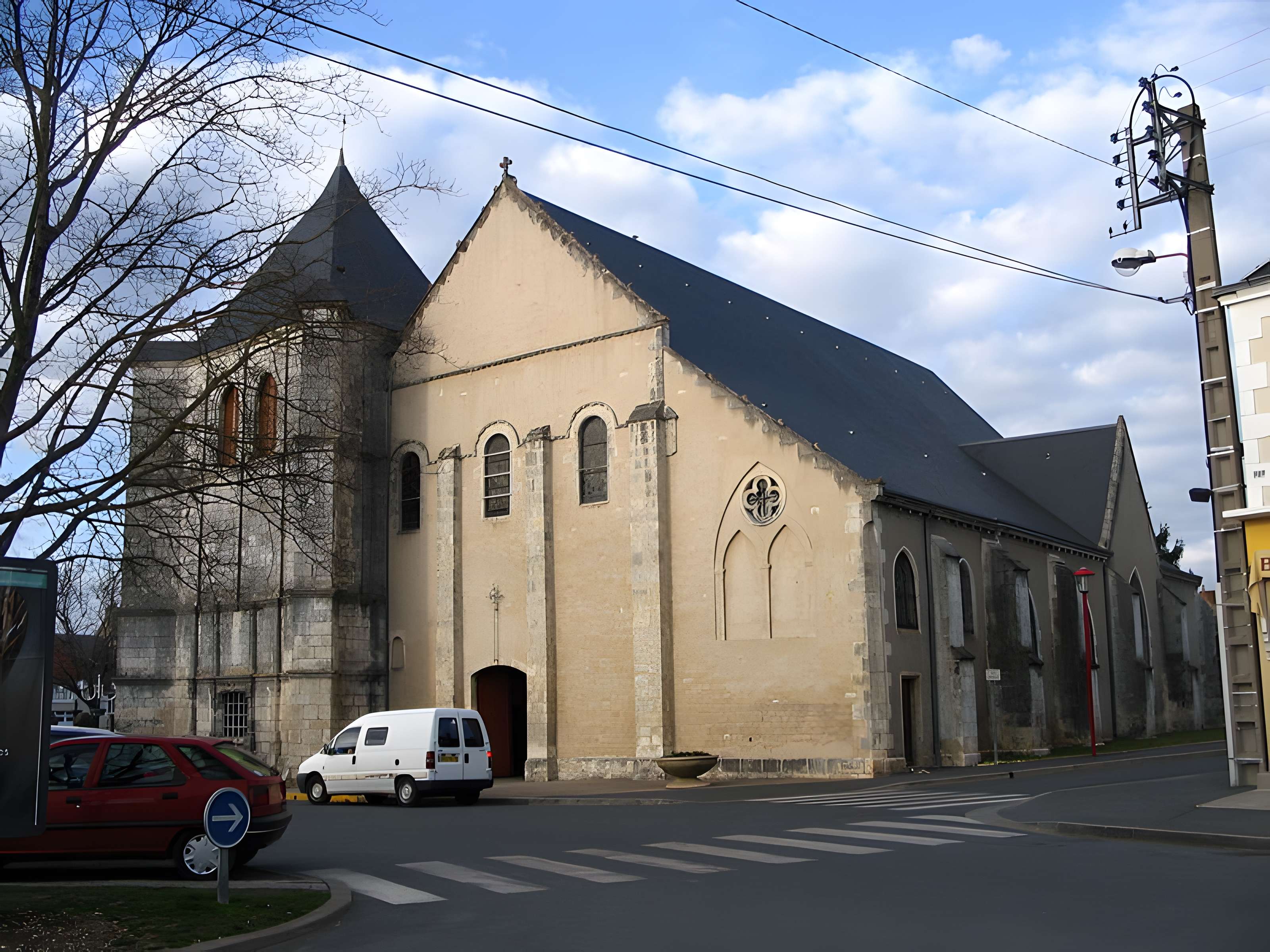 Église Saint-Étienne de Déols
