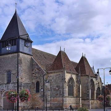 Église Saint-Étienne de Dun-sur-Auron
