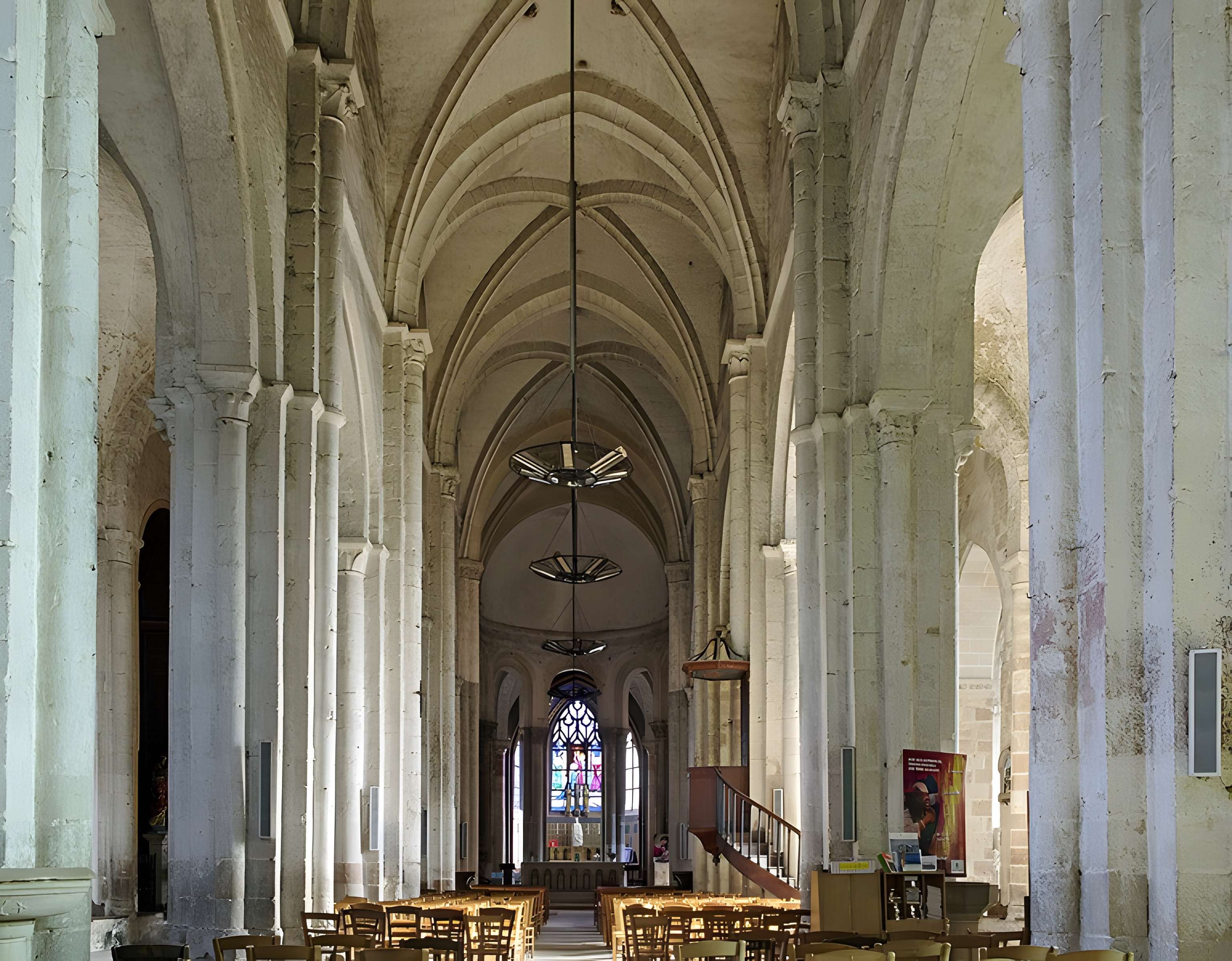 Église Saint-Étienne de Dun-sur-Auron