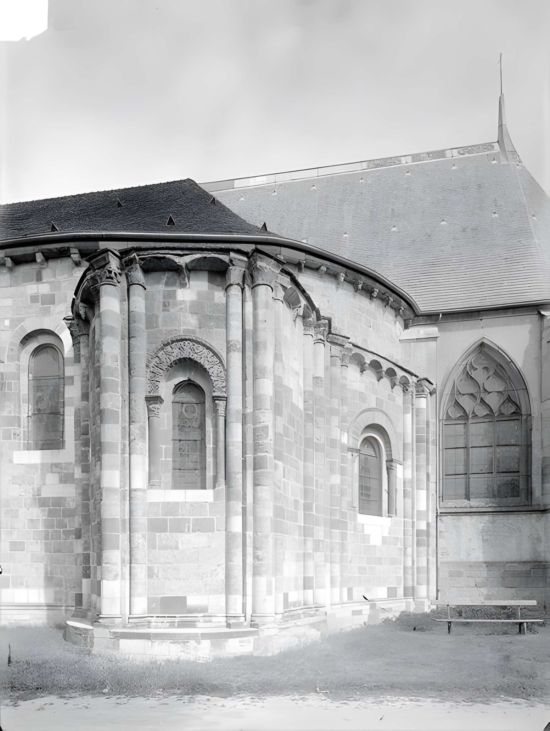 Église Saint-Étienne de Dun-sur-Auron