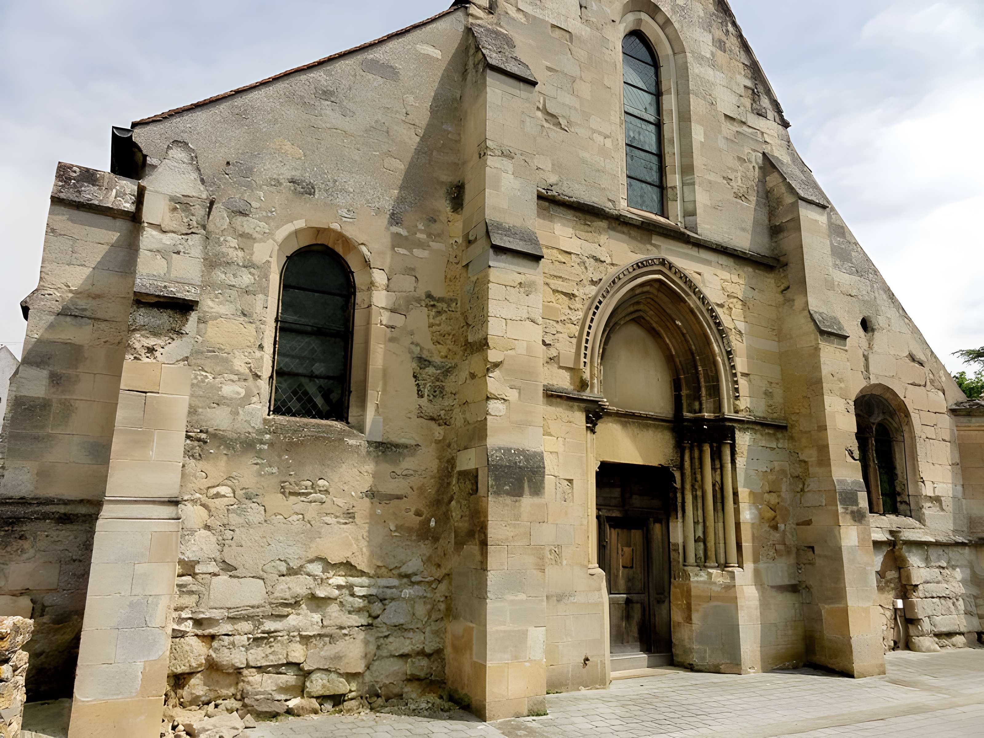 Église Saint-Étienne de Fosses