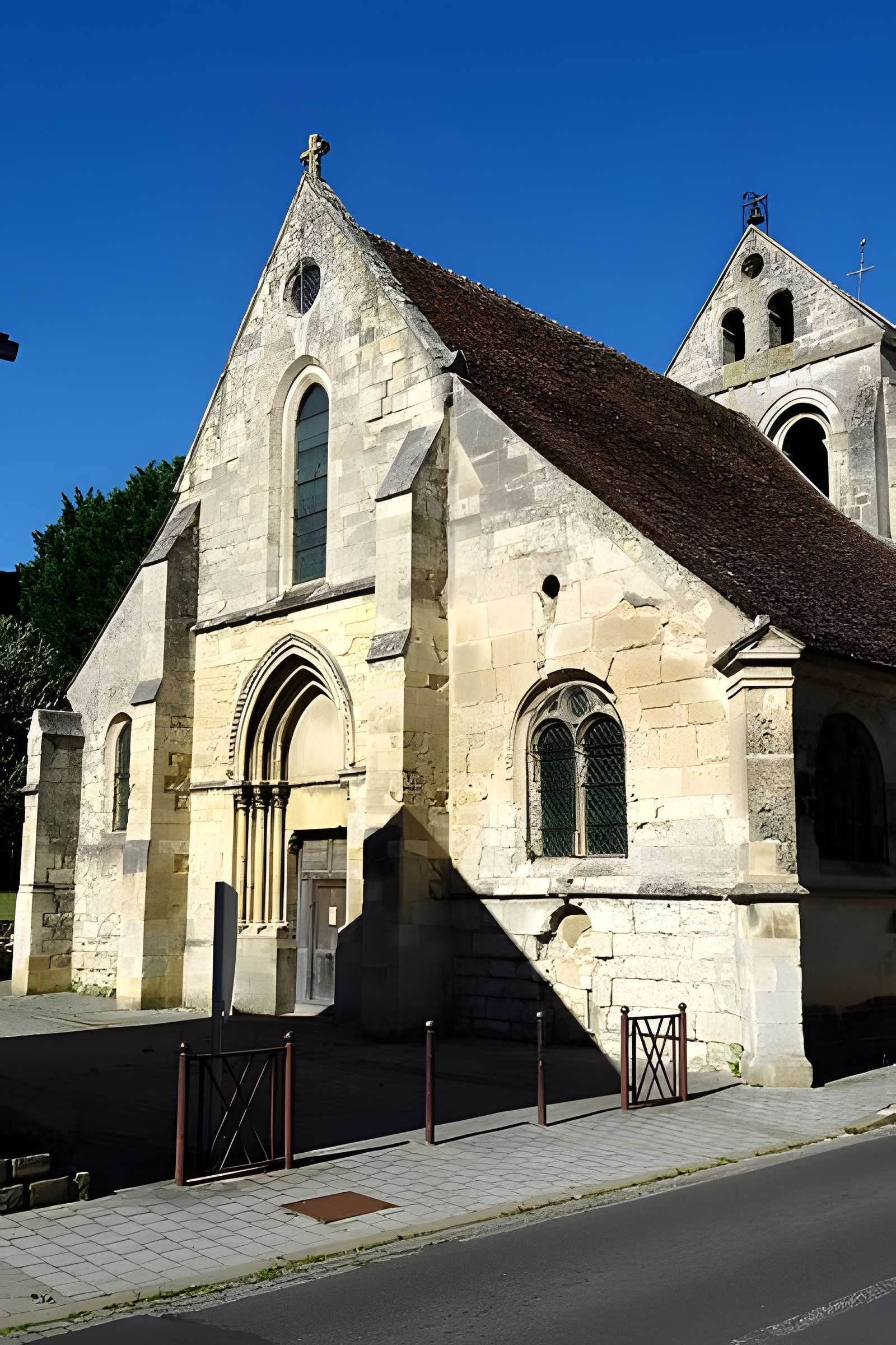 Église Saint-Étienne de Fosses