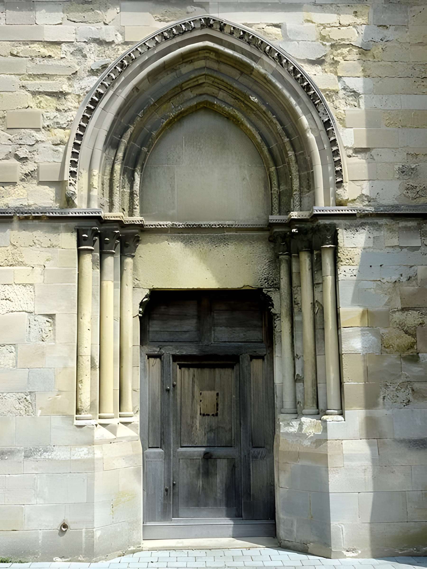 Église Saint-Étienne de Fosses