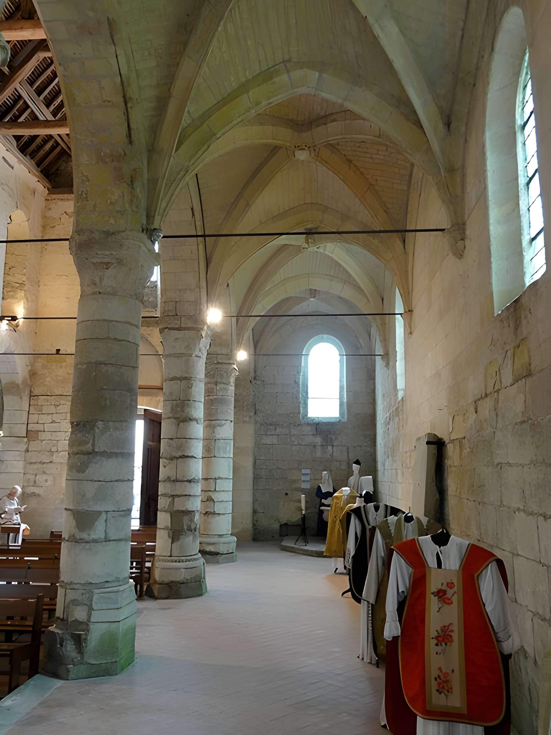 Église Saint-Étienne de Fosses