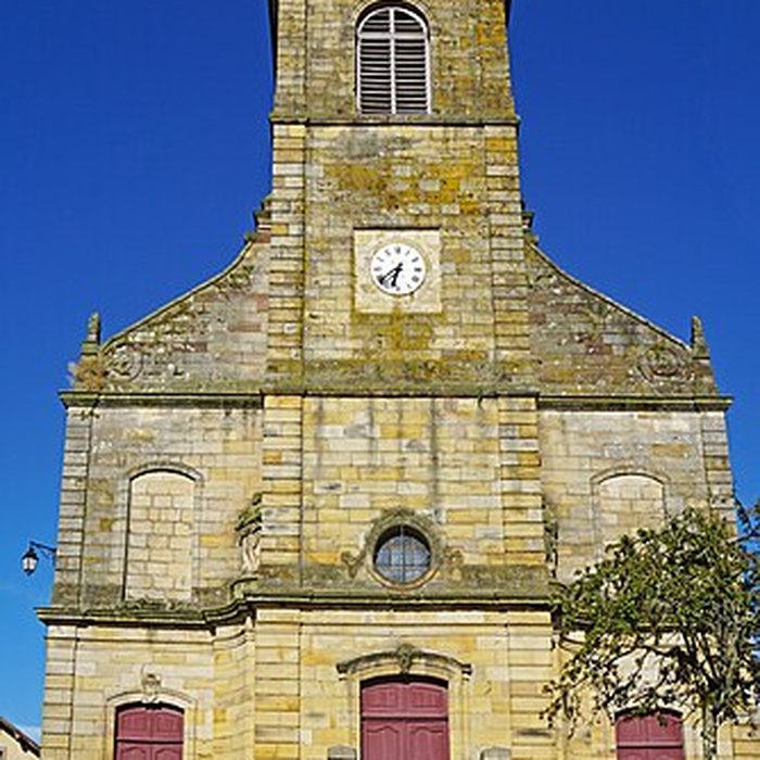 Photo de Église Saint-Étienne de Fougerolles et croix
