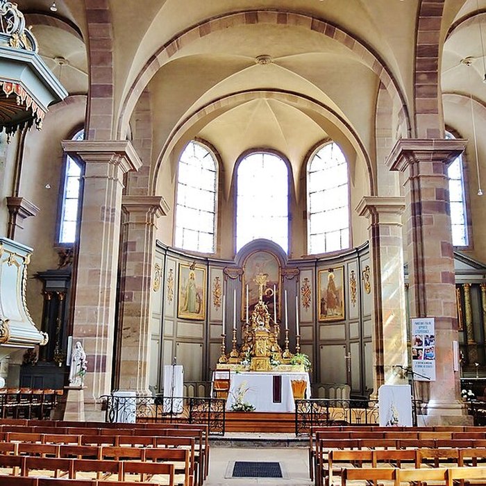 Photo de Église Saint-Étienne de Fougerolles et croix