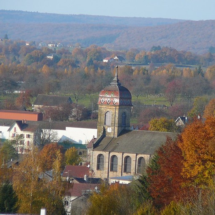 Photo de Église Saint-Étienne de Fougerolles et croix