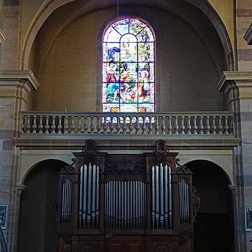 Église Saint-Étienne de Fougerolles et croix