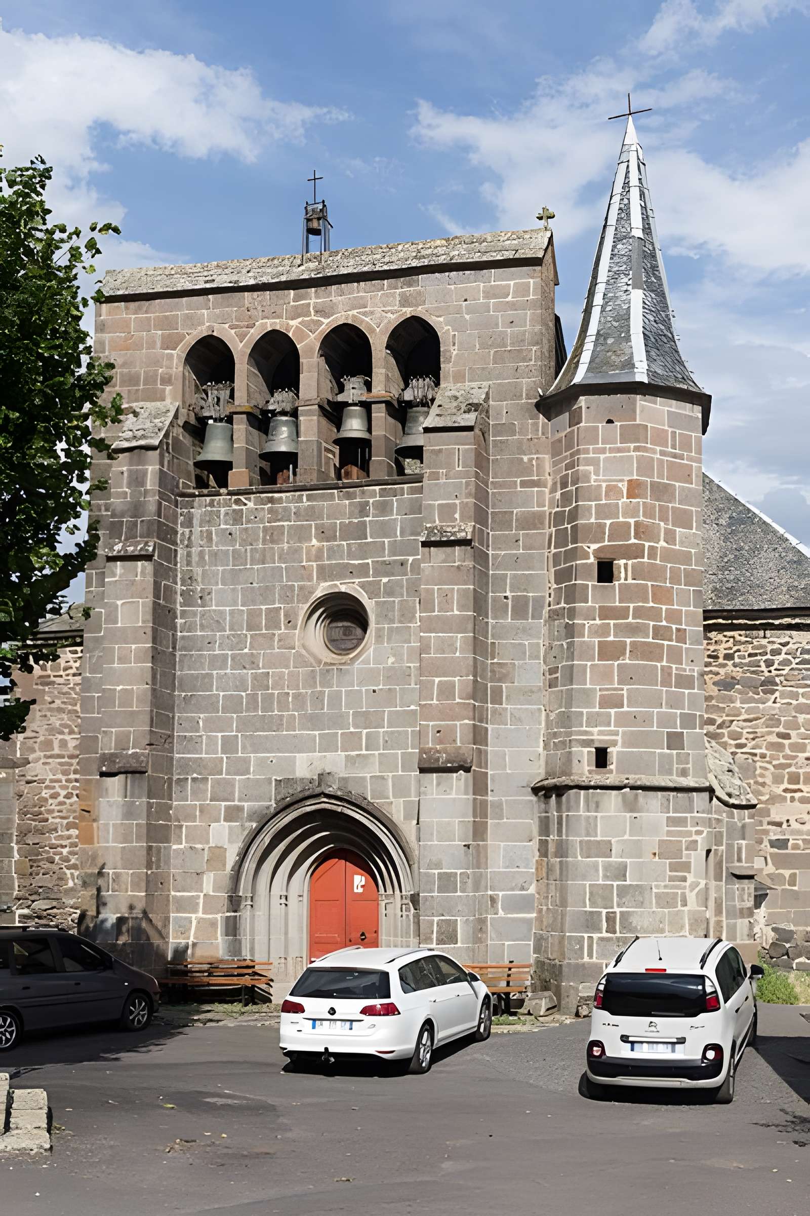 Église Saint-Étienne de Joursac