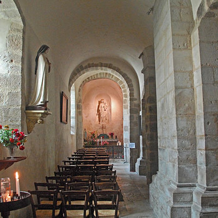 Photo de Église Saint-Étienne de Neuvy-Saint-Sépulchre
