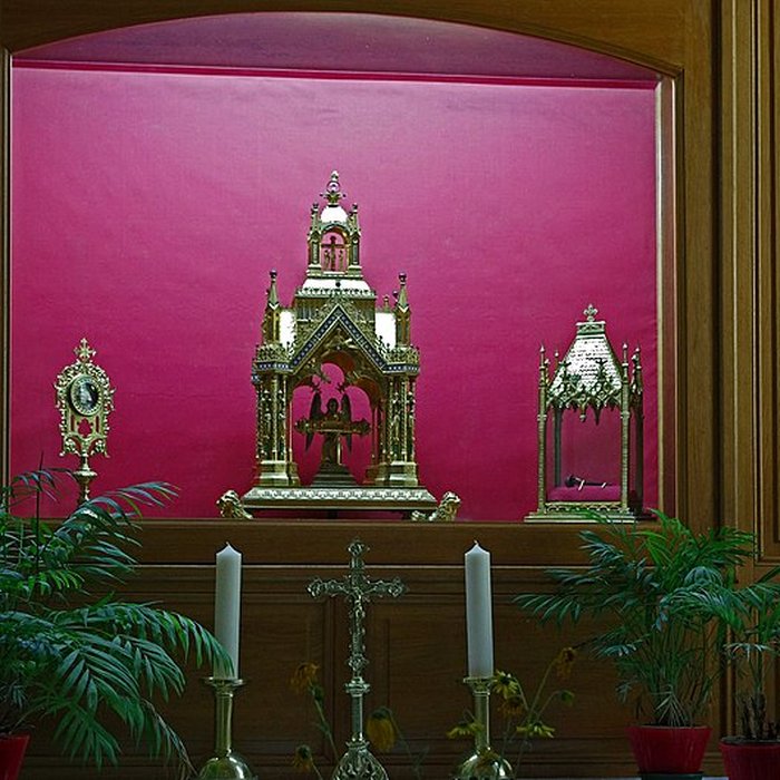 Photo de Église Saint-Étienne de Neuvy-Saint-Sépulchre