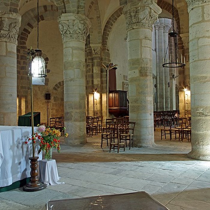 Photo de Église Saint-Étienne de Neuvy-Saint-Sépulchre