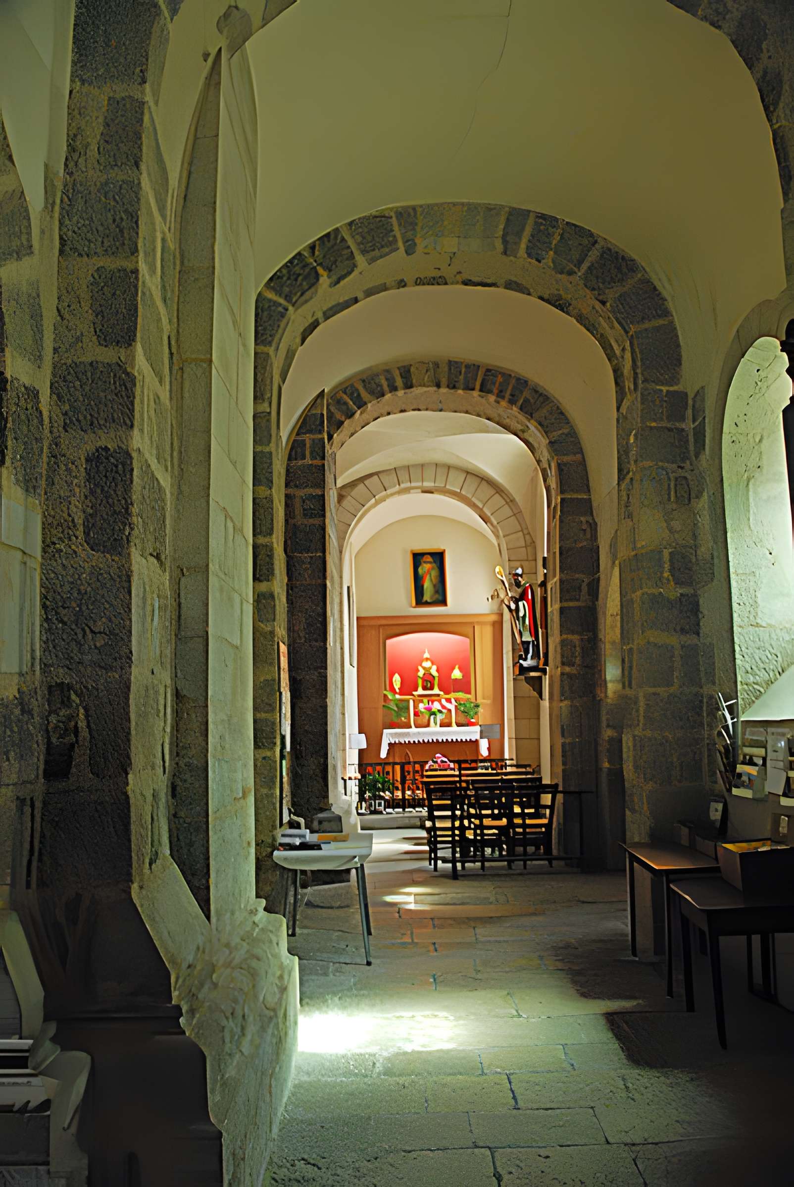 Église Saint-Étienne de Neuvy-Saint-Sépulchre