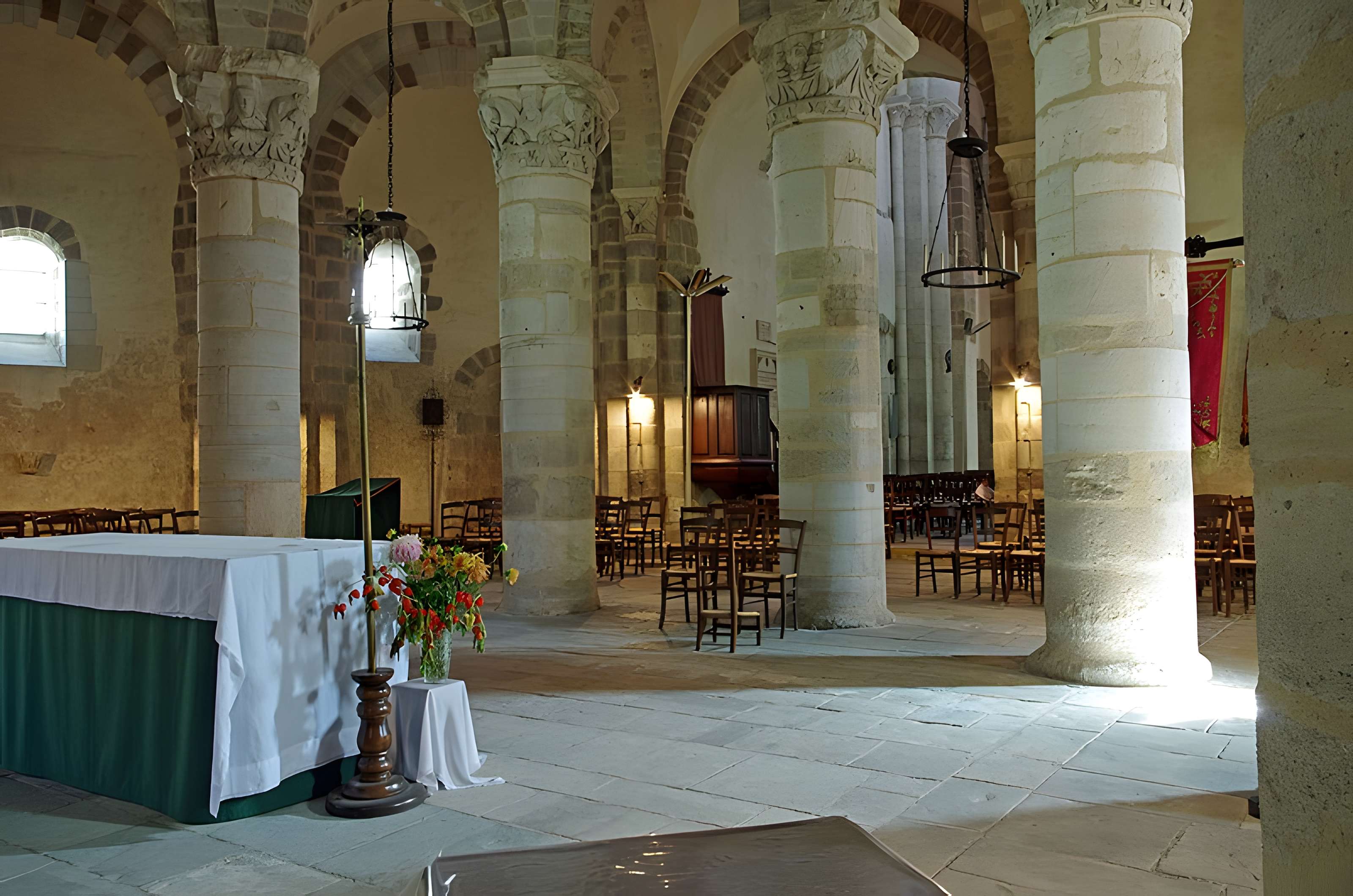Église Saint-Étienne de Neuvy-Saint-Sépulchre