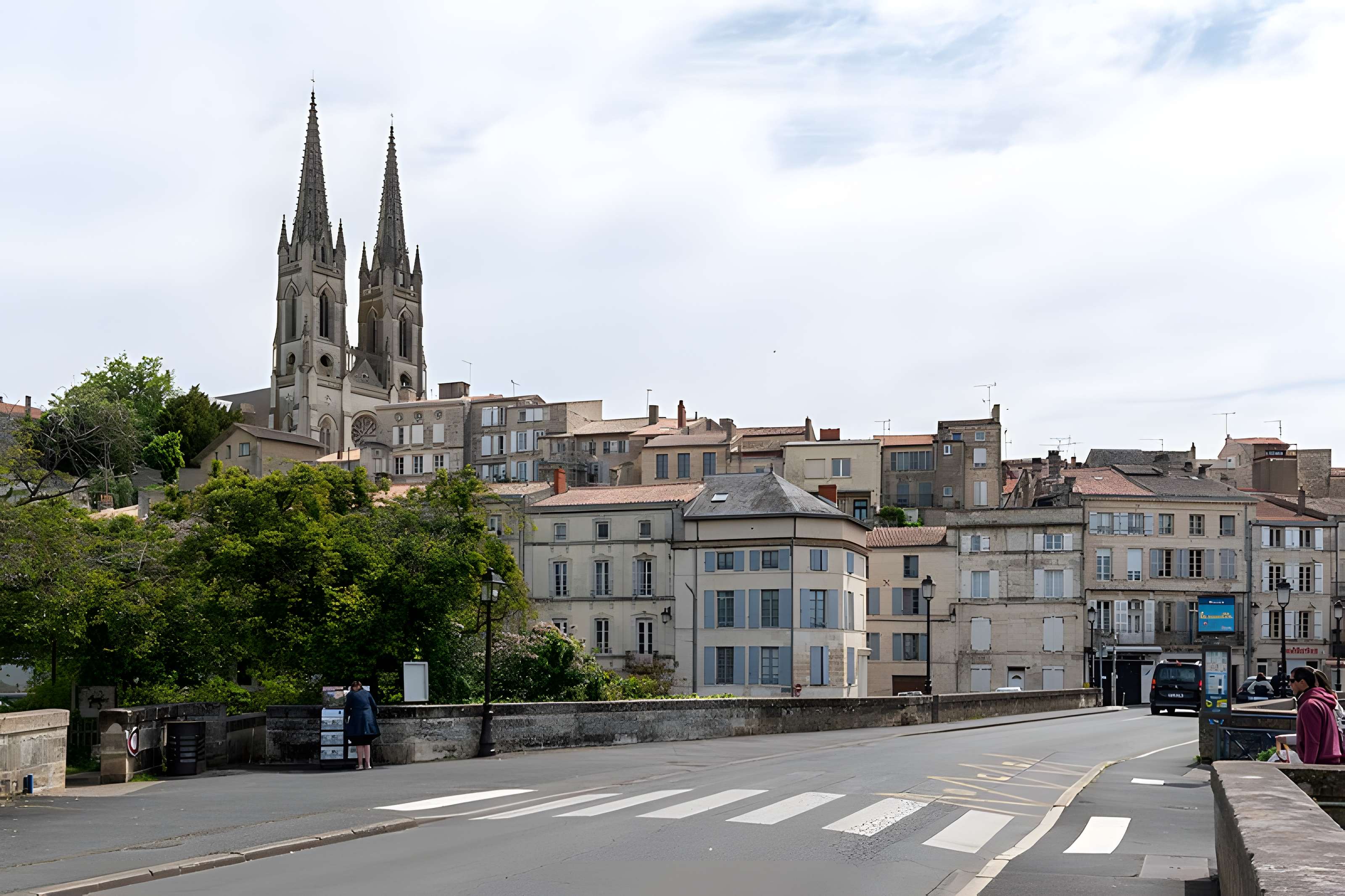 Église Saint-Étienne de Niort