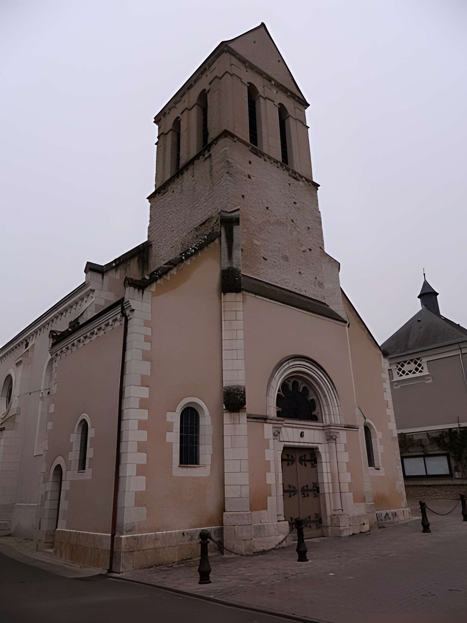 Église Saint-Étienne de Reignac-sur-Indre 