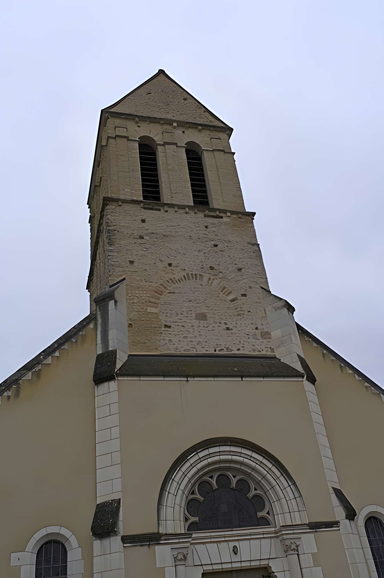 Église Saint-Étienne de Reignac-sur-Indre