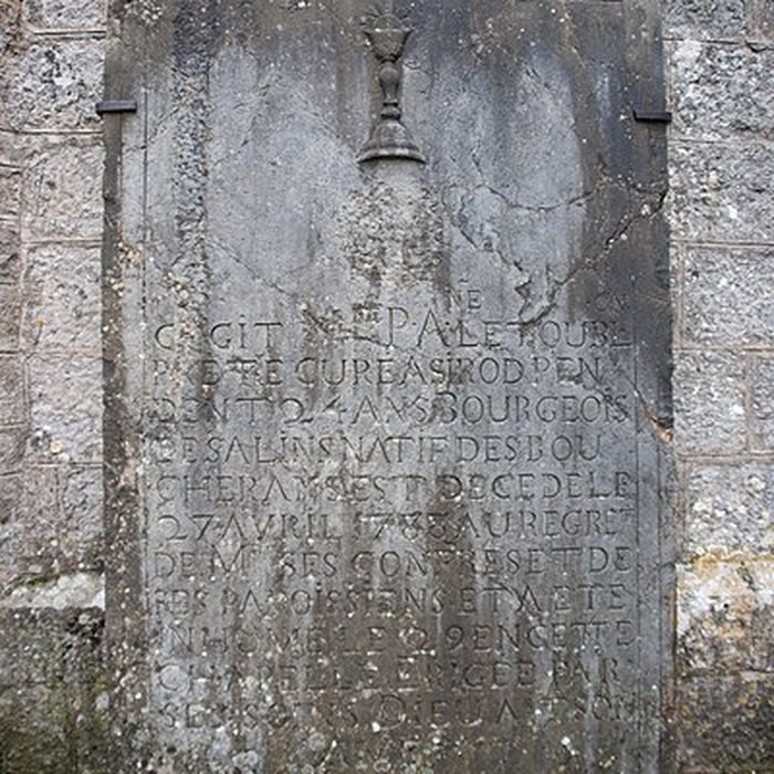 Photo de Église Saint-Étienne de Sirod et croix