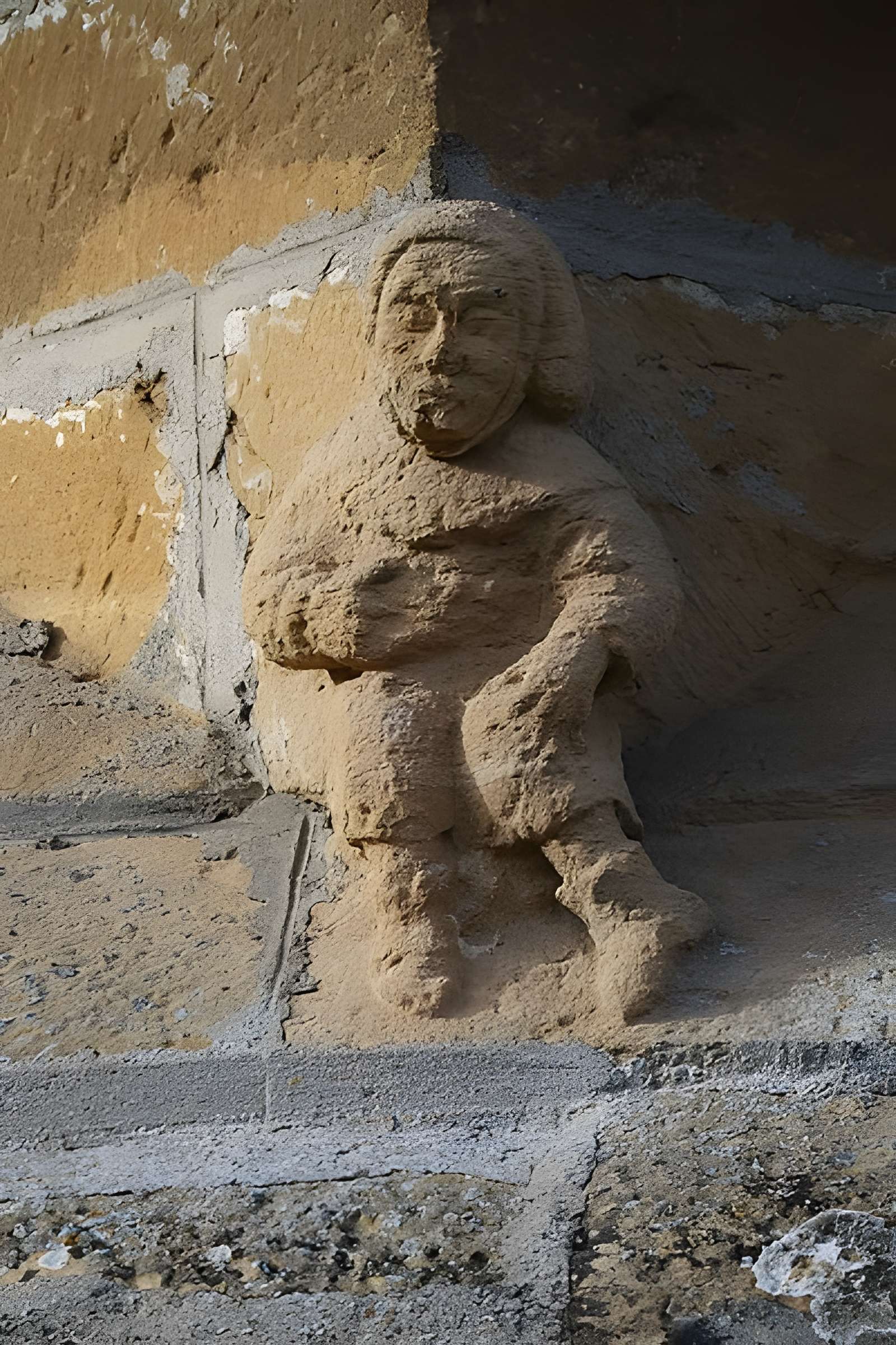 Église Saint-Étienne de Sirod et croix