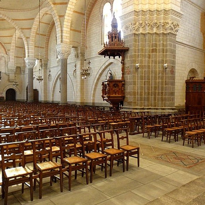Photo de Église Saint-Étienne de Val-dIzé