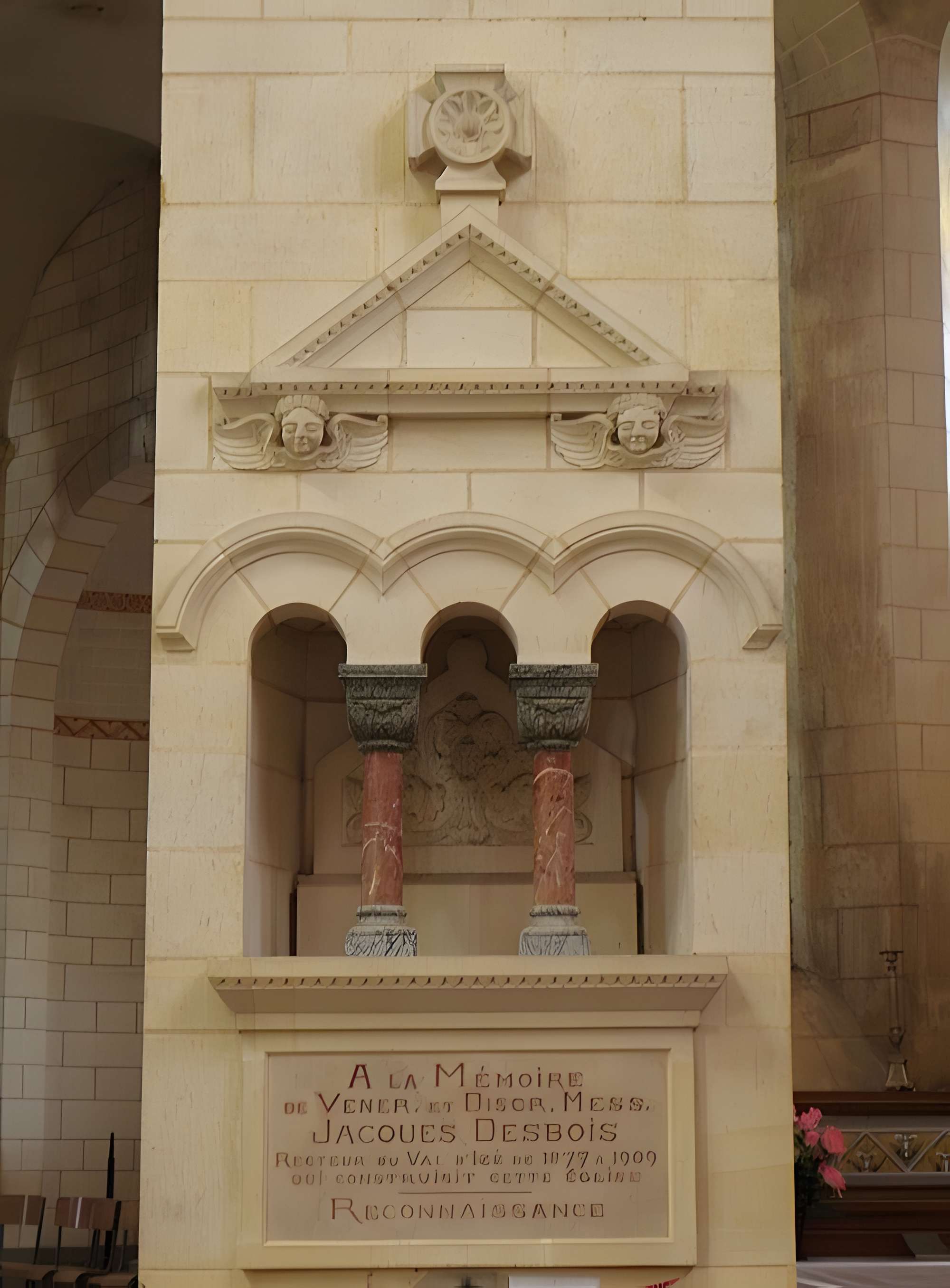 Église Saint-Étienne de Val-d'Izé