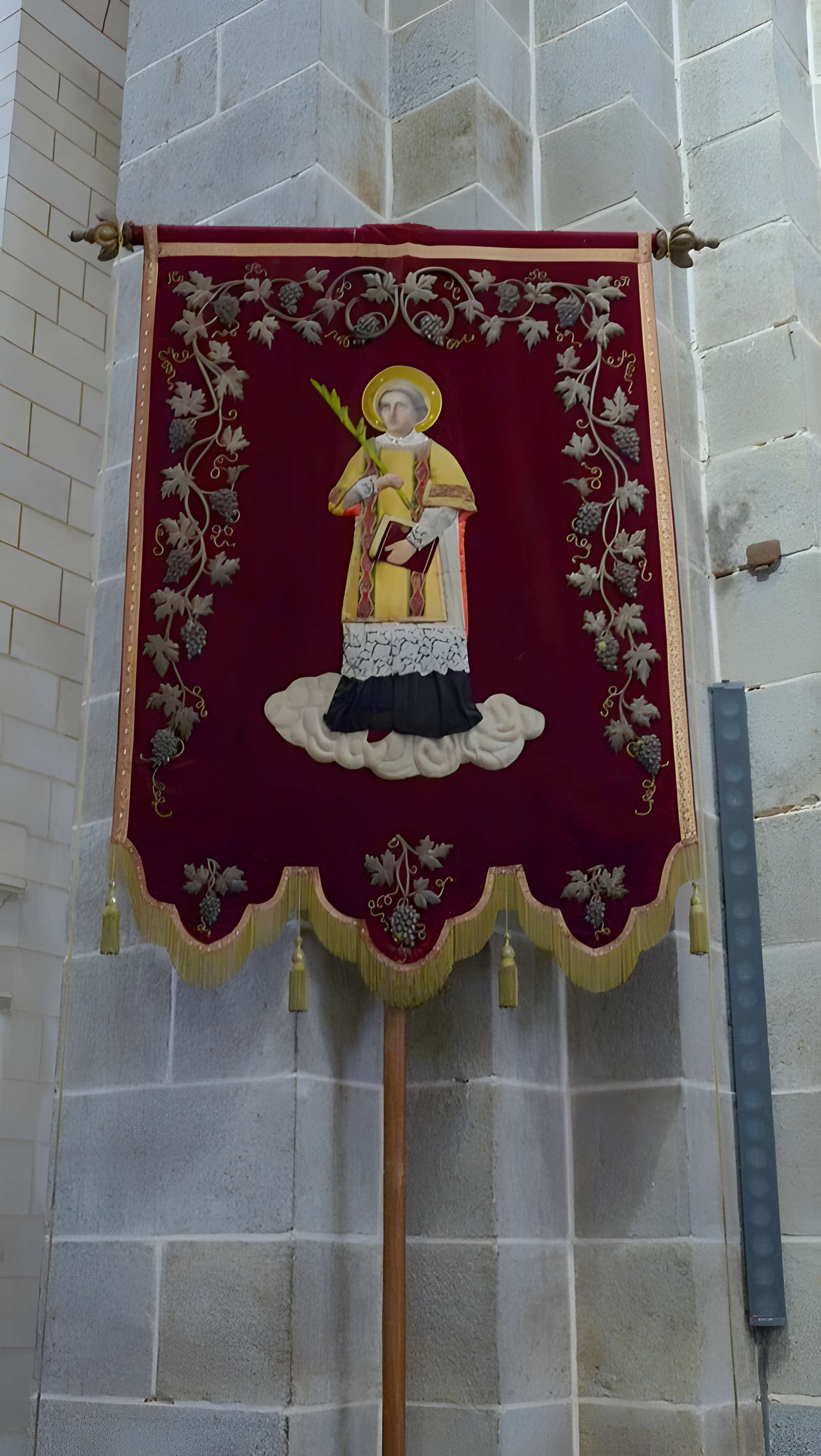 Église Saint-Étienne de Val-d'Izé