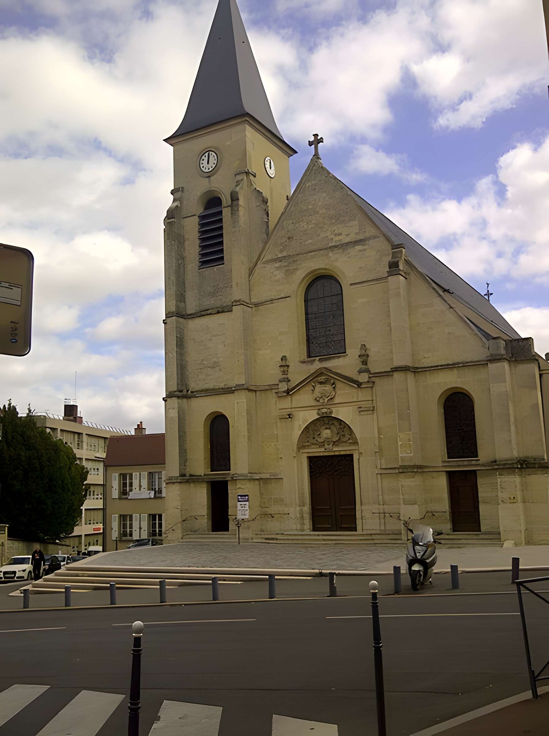 Église Saint-Étienne d'Issy-les-Moulineaux