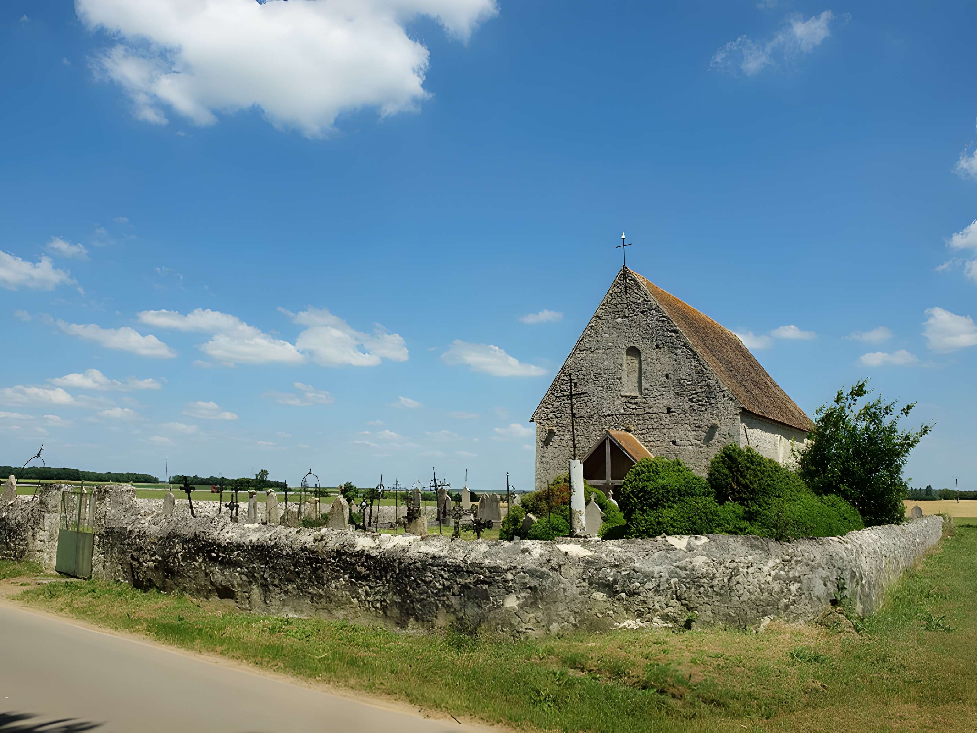 Église Saint-Eutrope-Lagerville de Chaintreaux