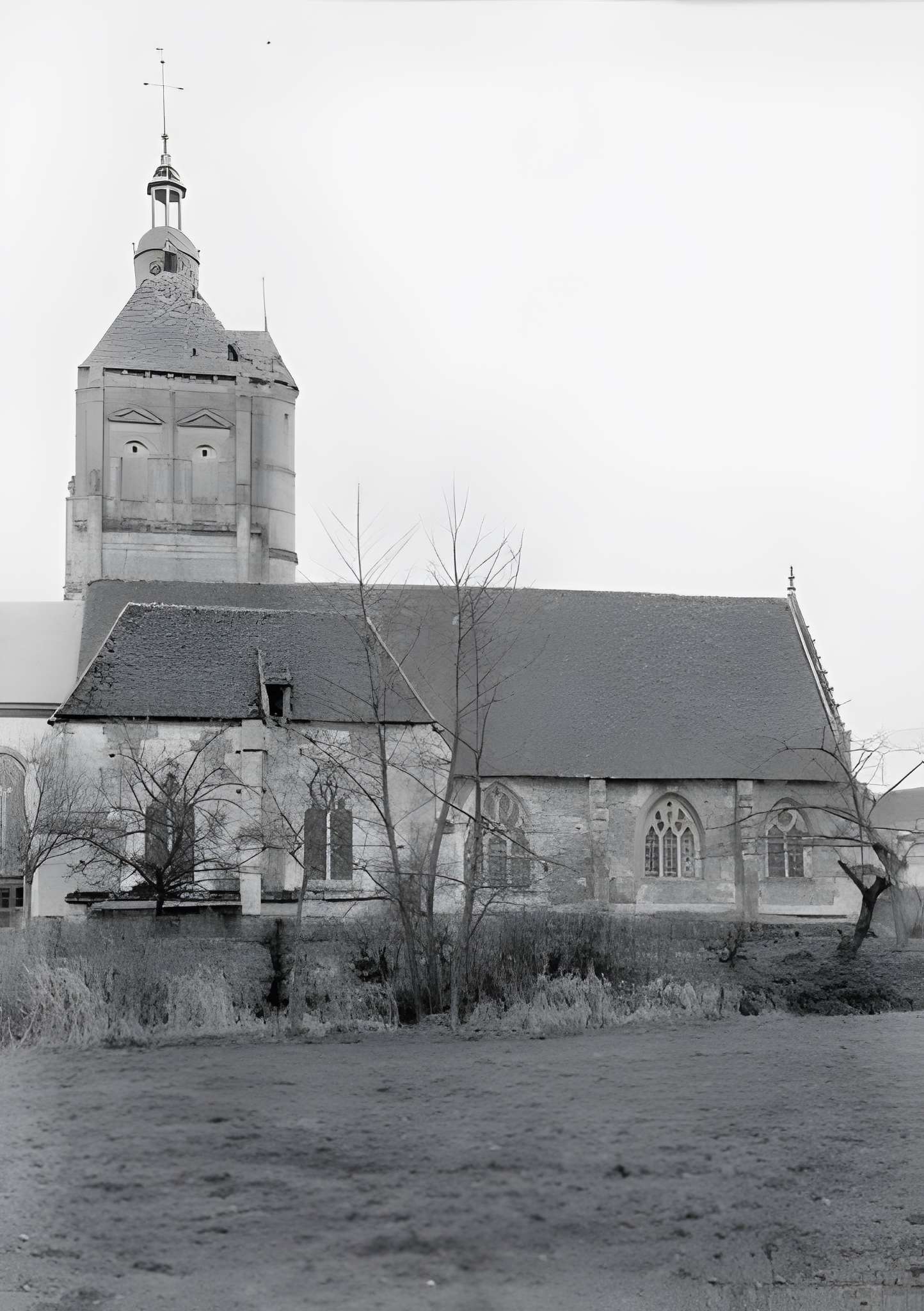 Église Saint-Évroult de Damville
