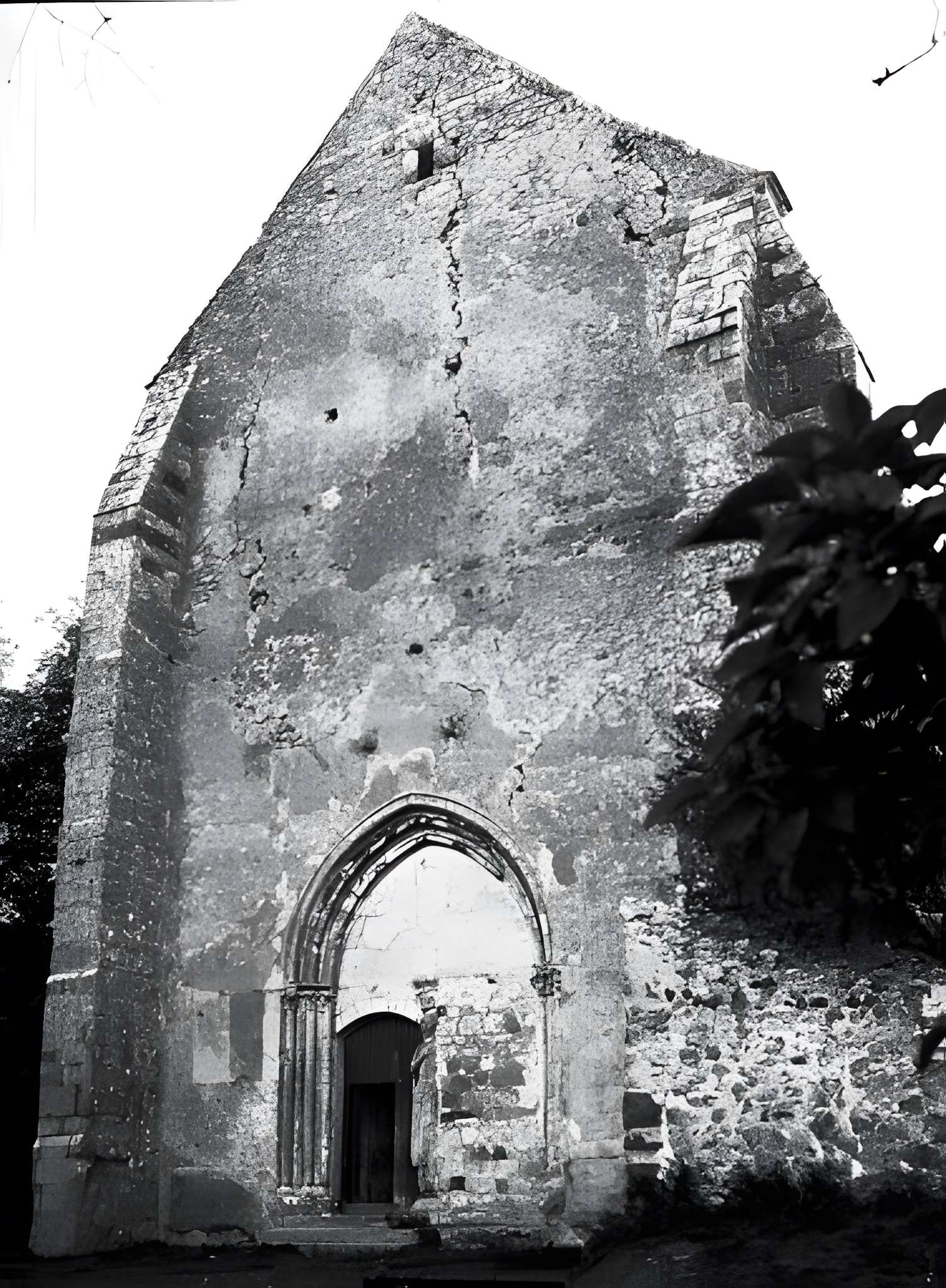 Église Saint-Ferréol-et-Saint-Maclou de Paroy