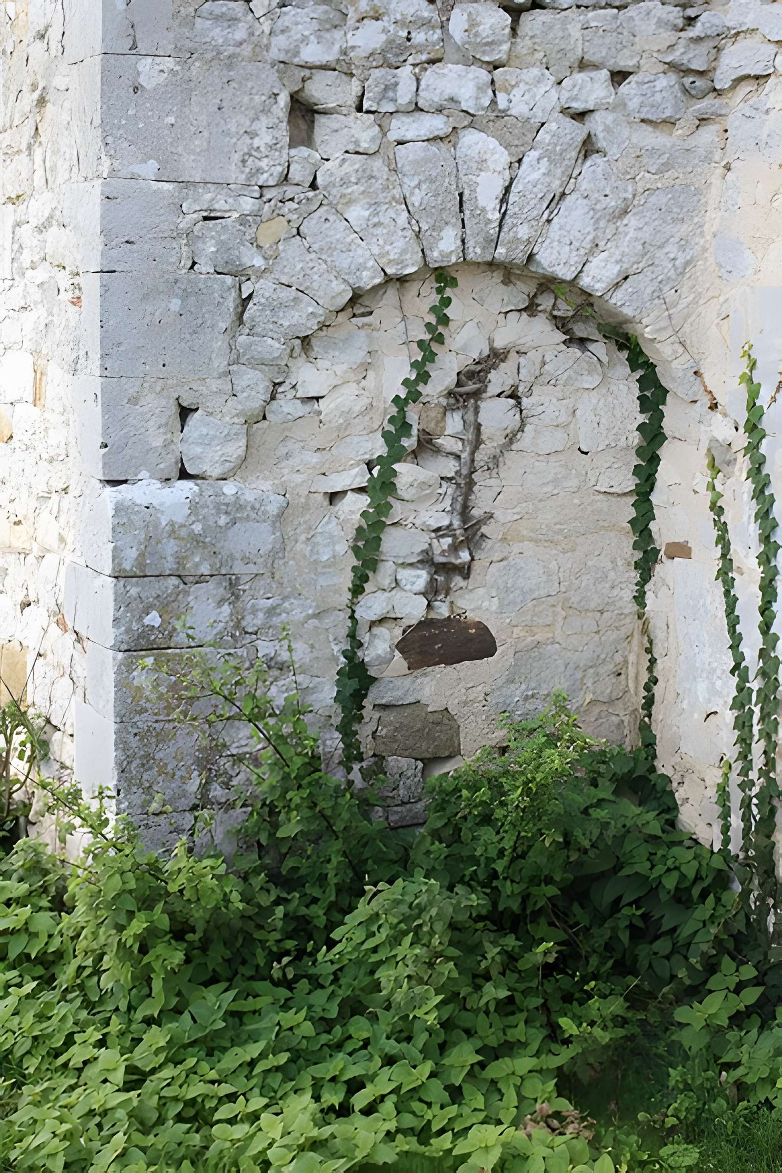 Église Saint-Ferréol-et-Saint-Maclou de Paroy
