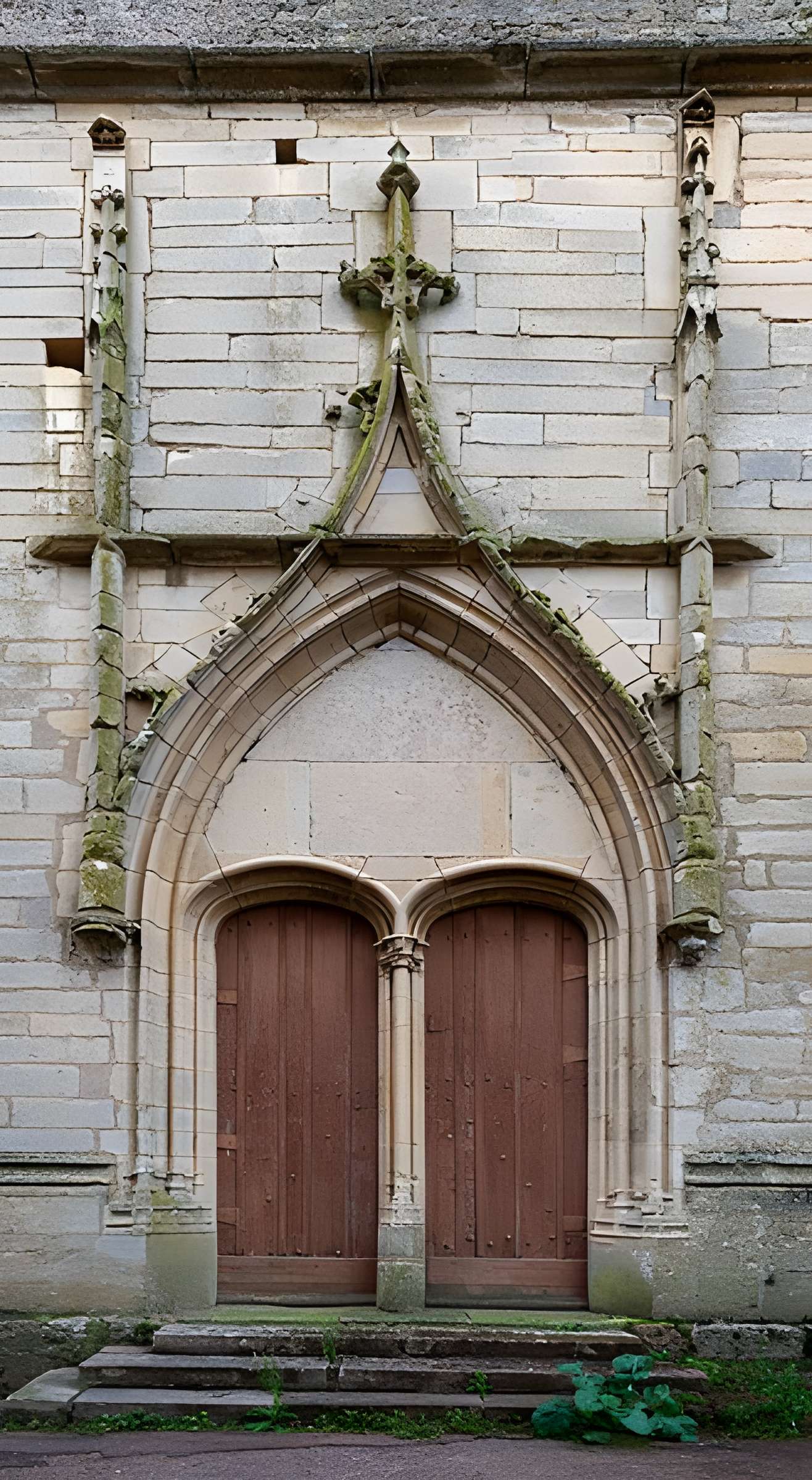 Église Saint-Franchy d'Amazy
