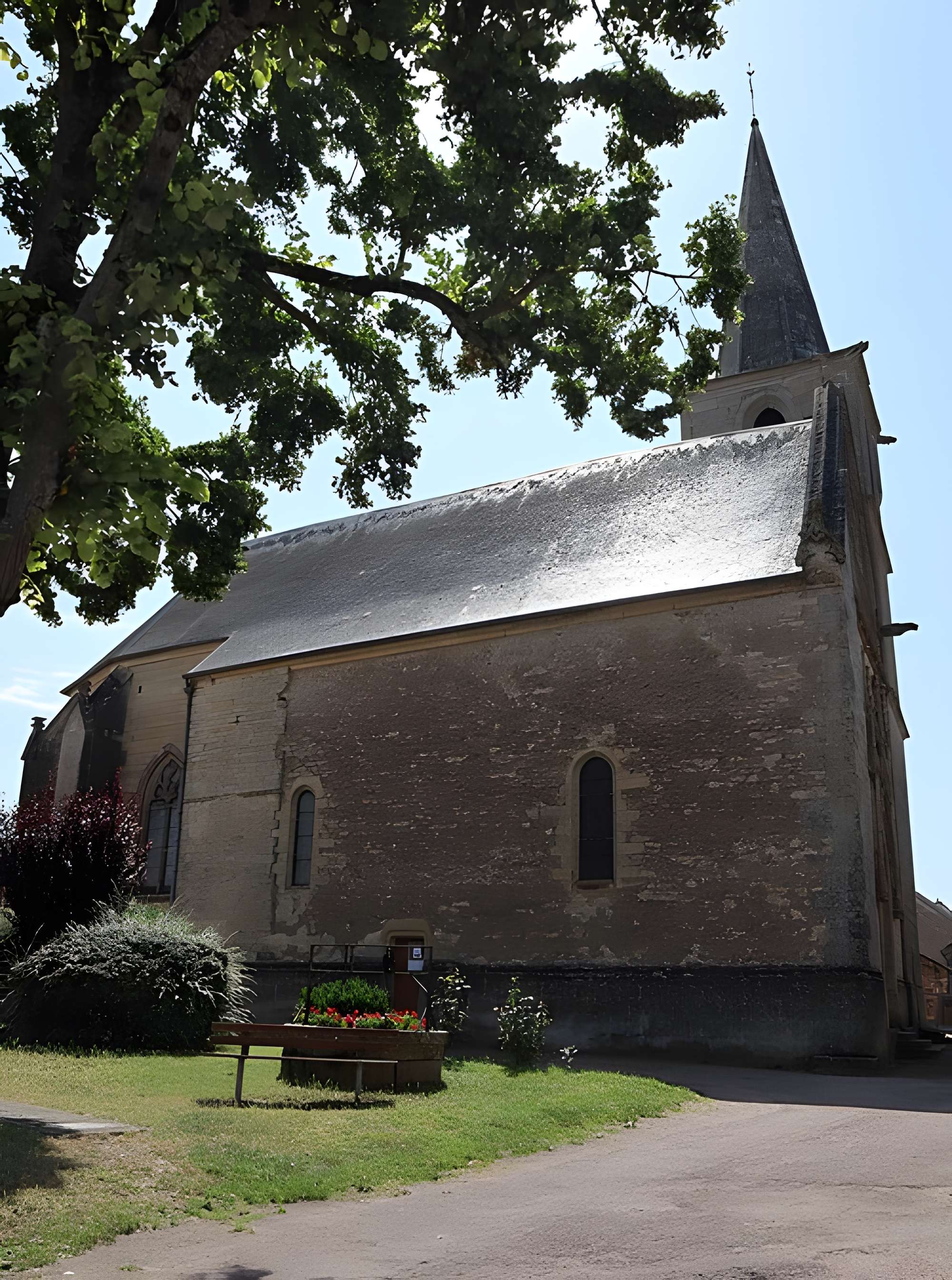 Église Saint-Franchy d'Amazy