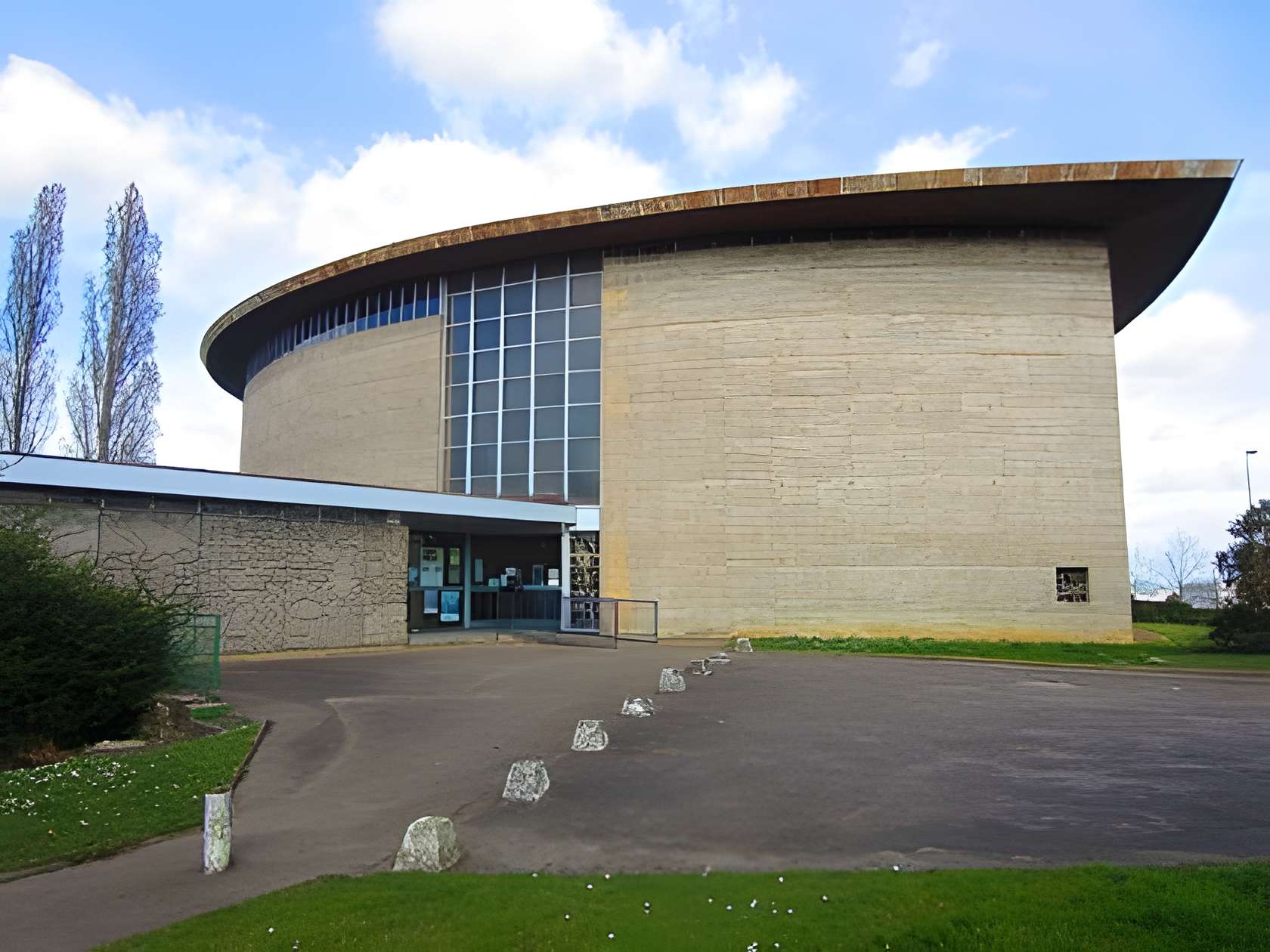 Église Saint-François-d'Assise de Vandoeuvre 
