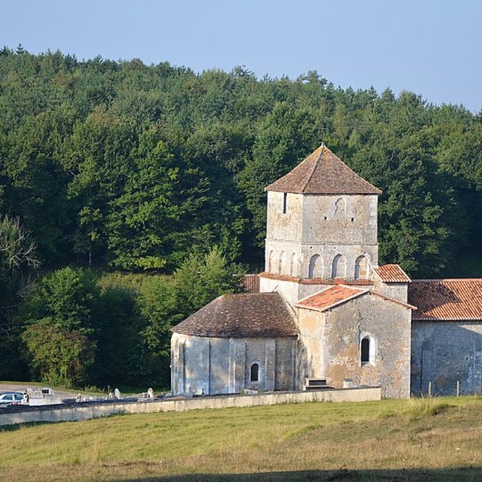 Photo de Église Saint-Front de Saint-Front-sur-Nizonne
